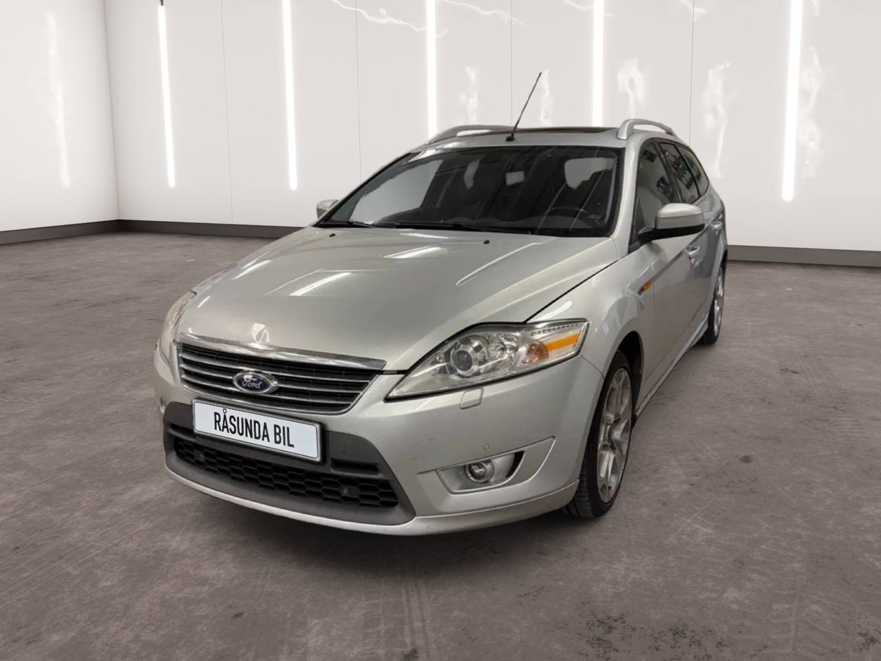 Ford Mondeo 2.0 TDCi DPF 2010, bild 4/10