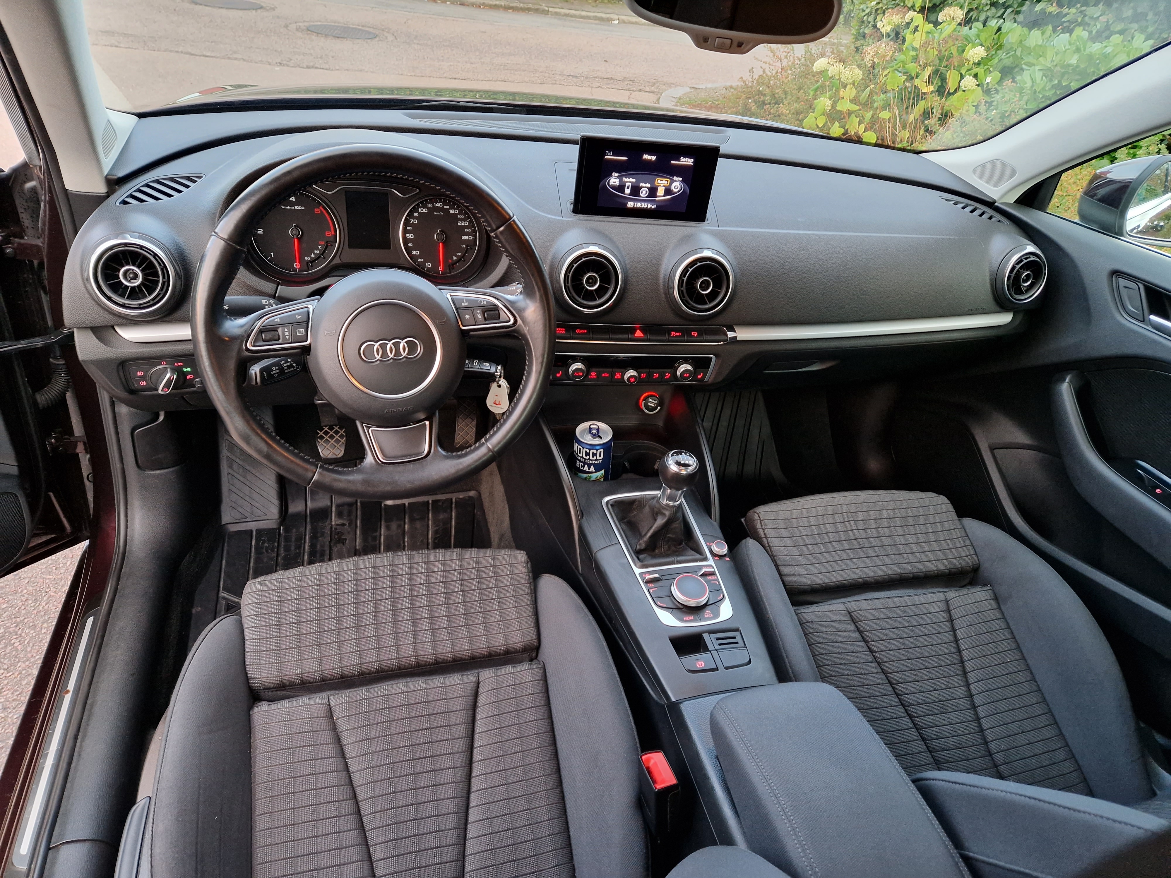 Audi A3 2.0 TDI 2014, bild 5/6