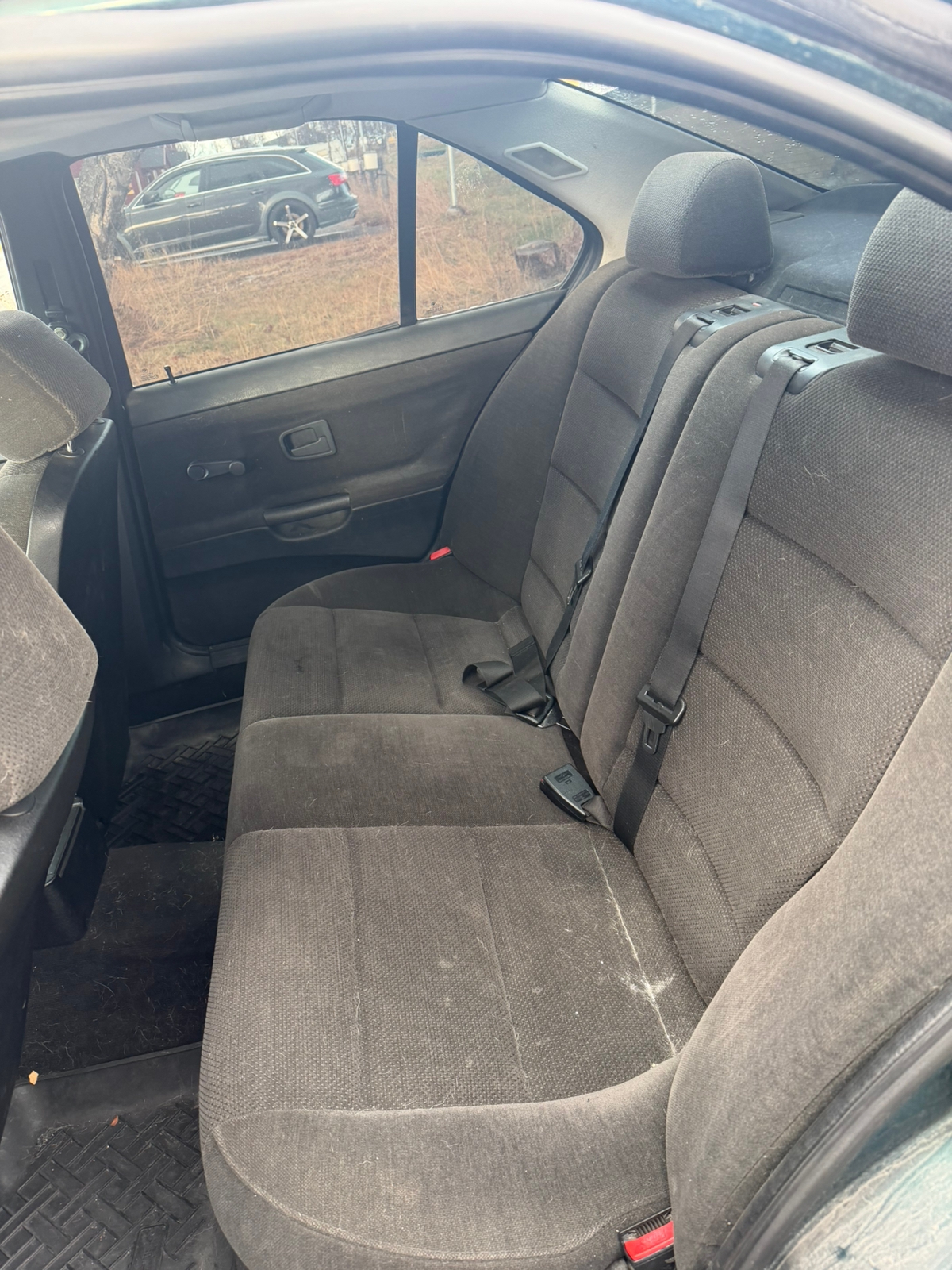 BMW 320 i Sedan Manuell 1995, bild 7/10