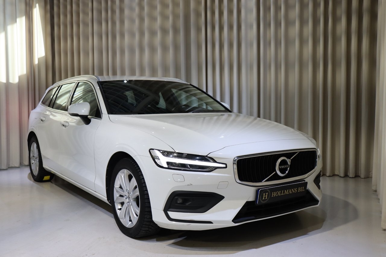 Volvo V60 B4 Momentum Advanced 2021, bild 2/10