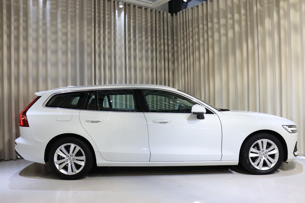 Volvo V60 B4 Momentum Advanced 2021, bild 4/10