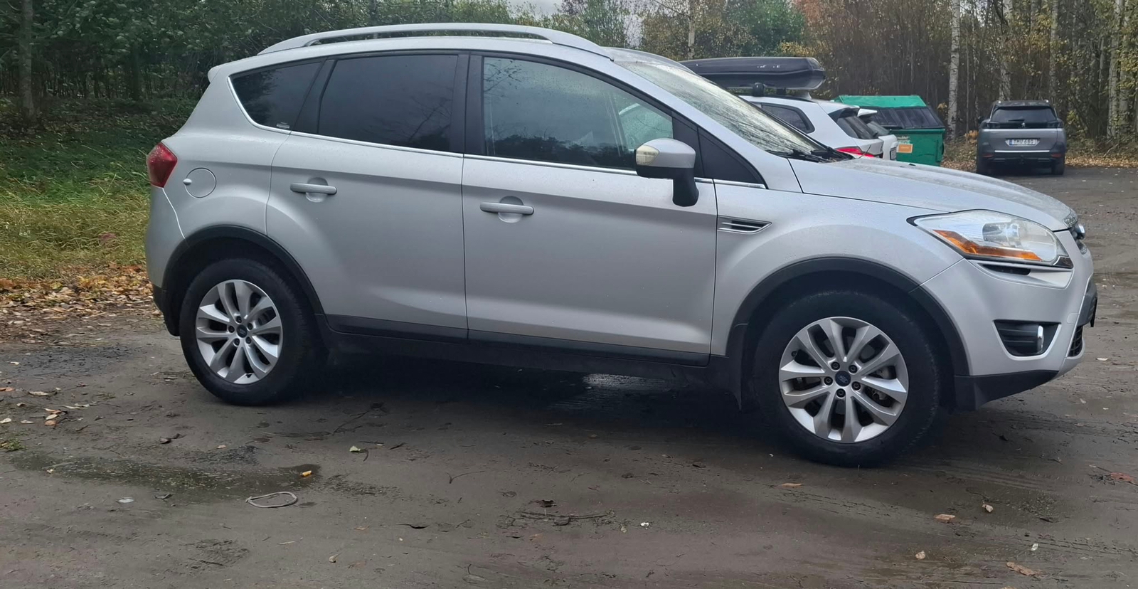 Ford Kuga 2.0 TDCi AWD Powershift 2011, bild 3/5