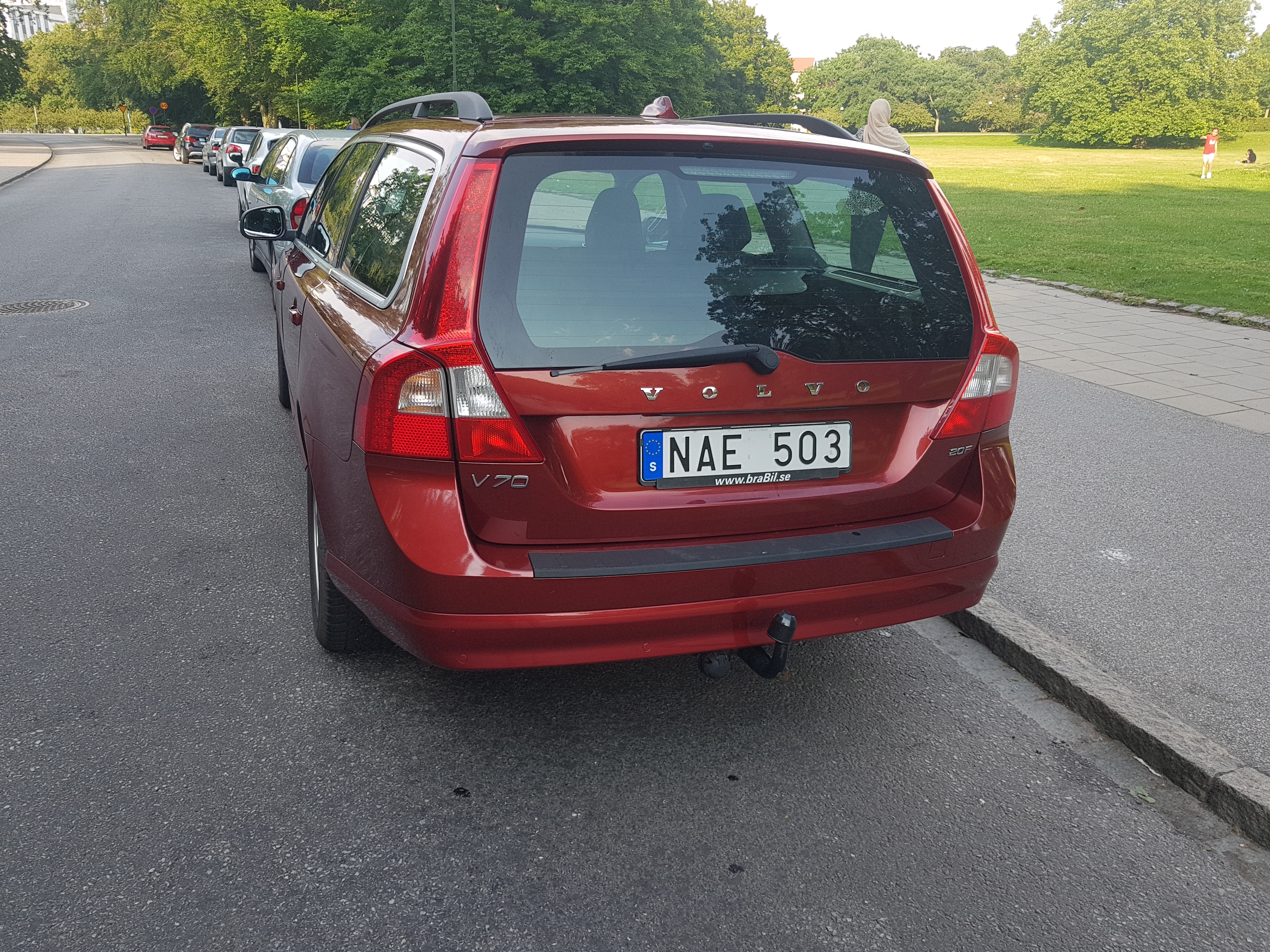 Volvo V70 2.0F Manuell 2011, bild 2/4
