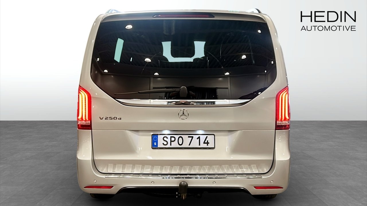 Mercedes-Benz V 2020, bild 7/10