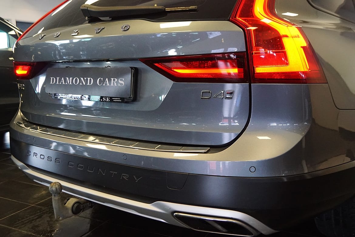 Volvo V90 Cross Country D4 Business 2018, kuva 10/10