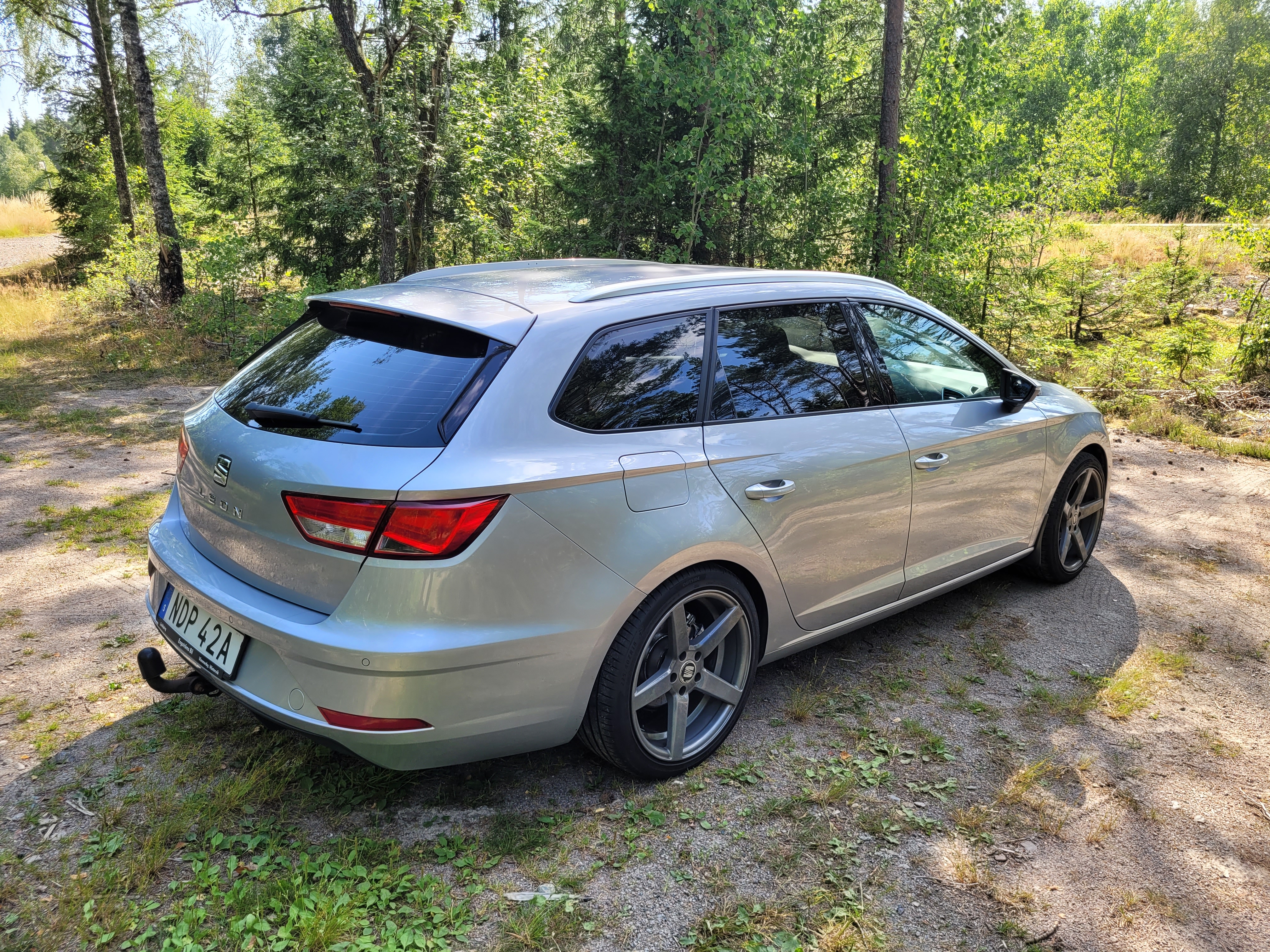 Seat Leon 2019, bild 2/4