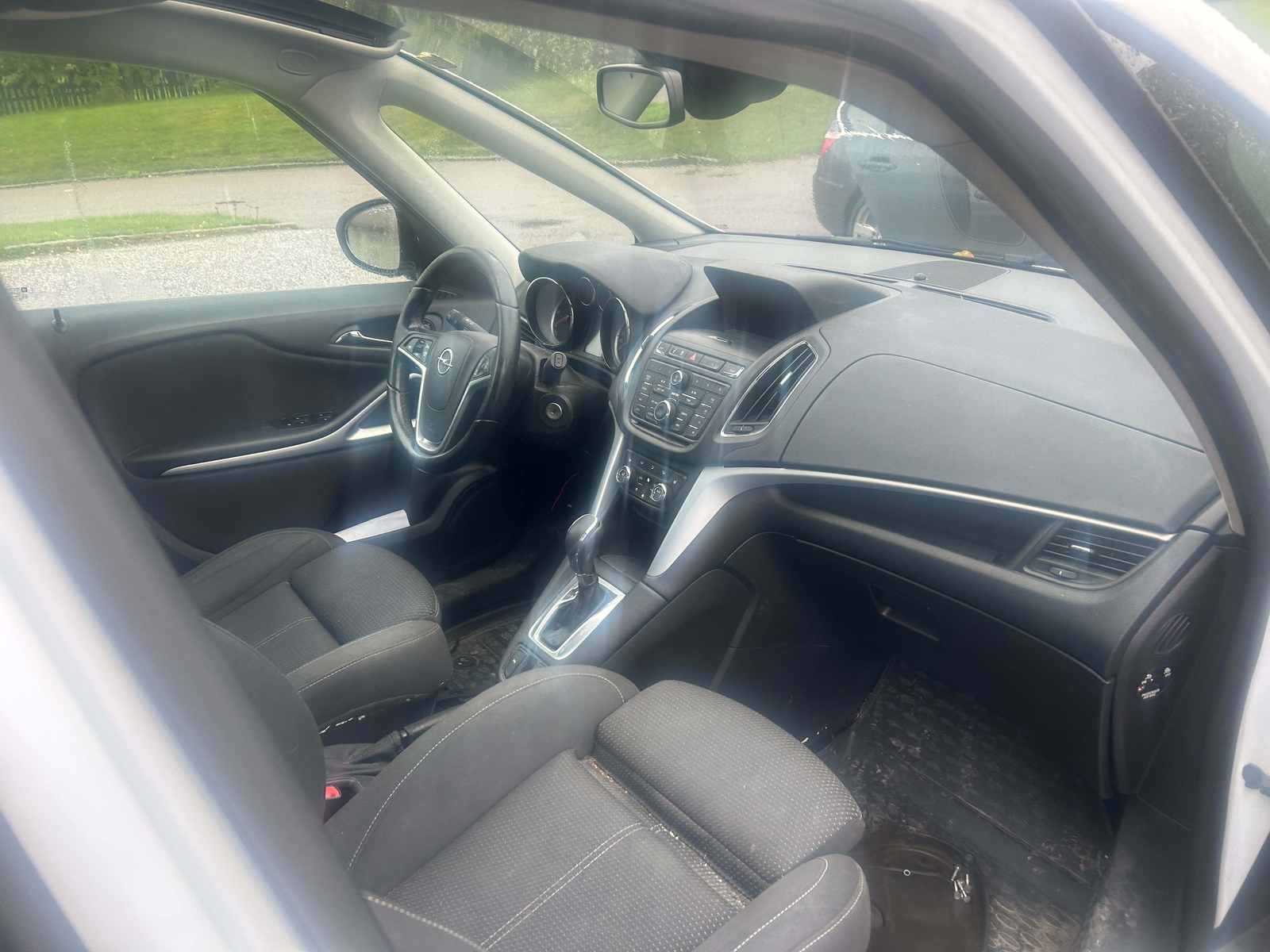 Opel Zafira Tourer 2.0 CDTI 7-sits 2012, bild 4/5
