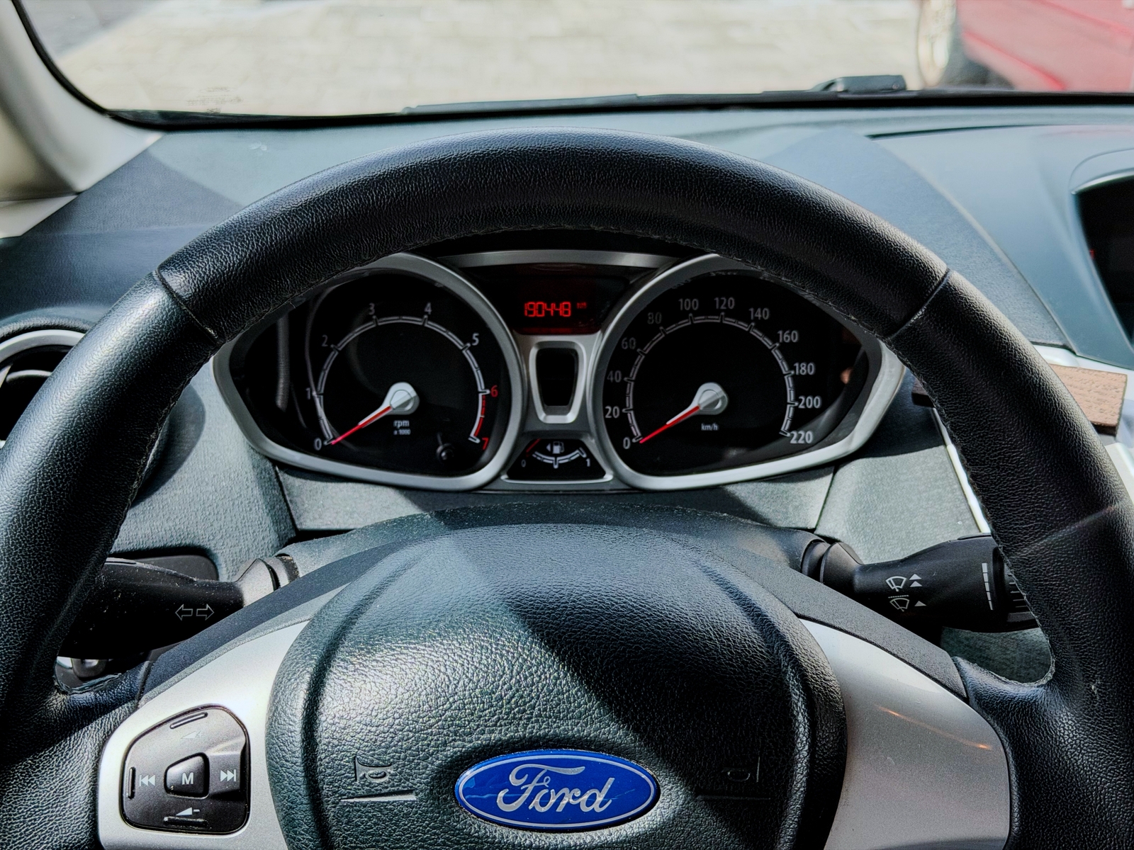 Ford Fiesta 1.25 2012, bild 8/8