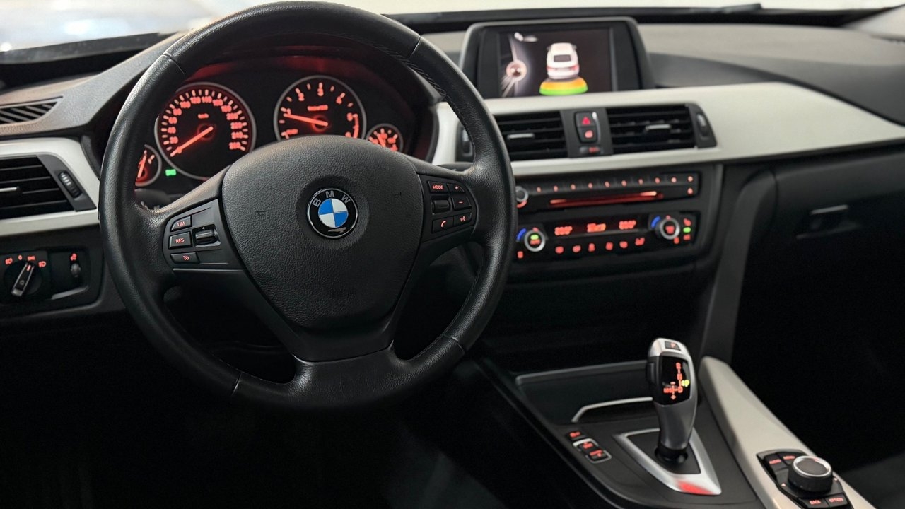 BMW 320d Advantage 2016, bild 7/10