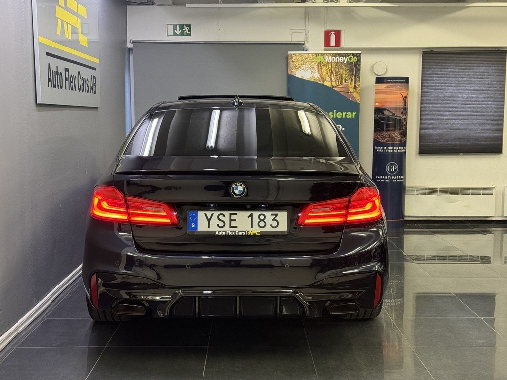 BMW 530e M Sport 2019, photo 7/10