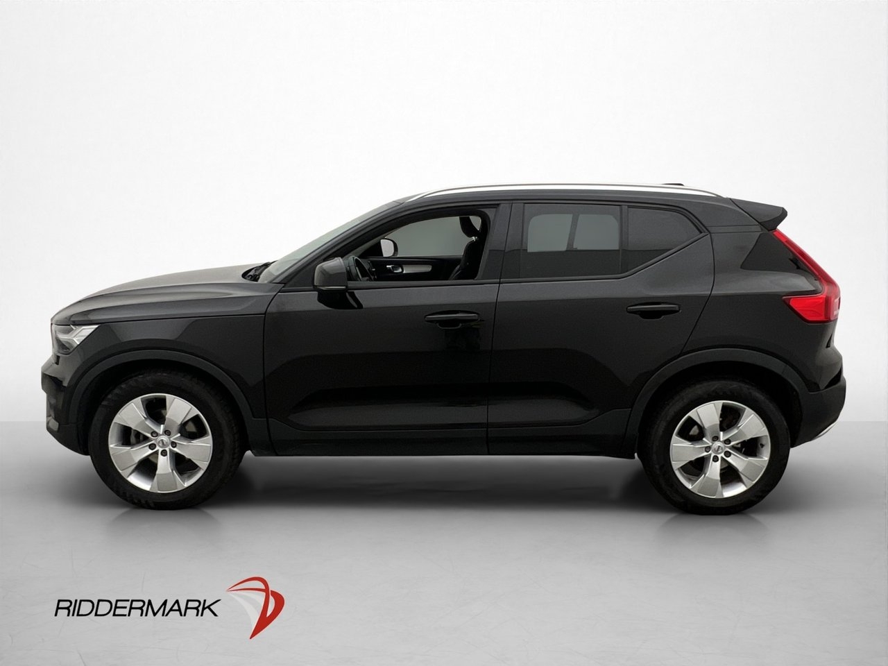Volvo XC40 D3 Momentum 2019, bild 4/32