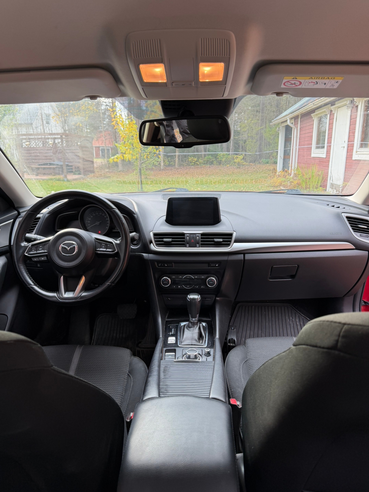 Mazda 3 Sedan 2.0 SKYACTIV-G Automatisk 2018, bild 4/5