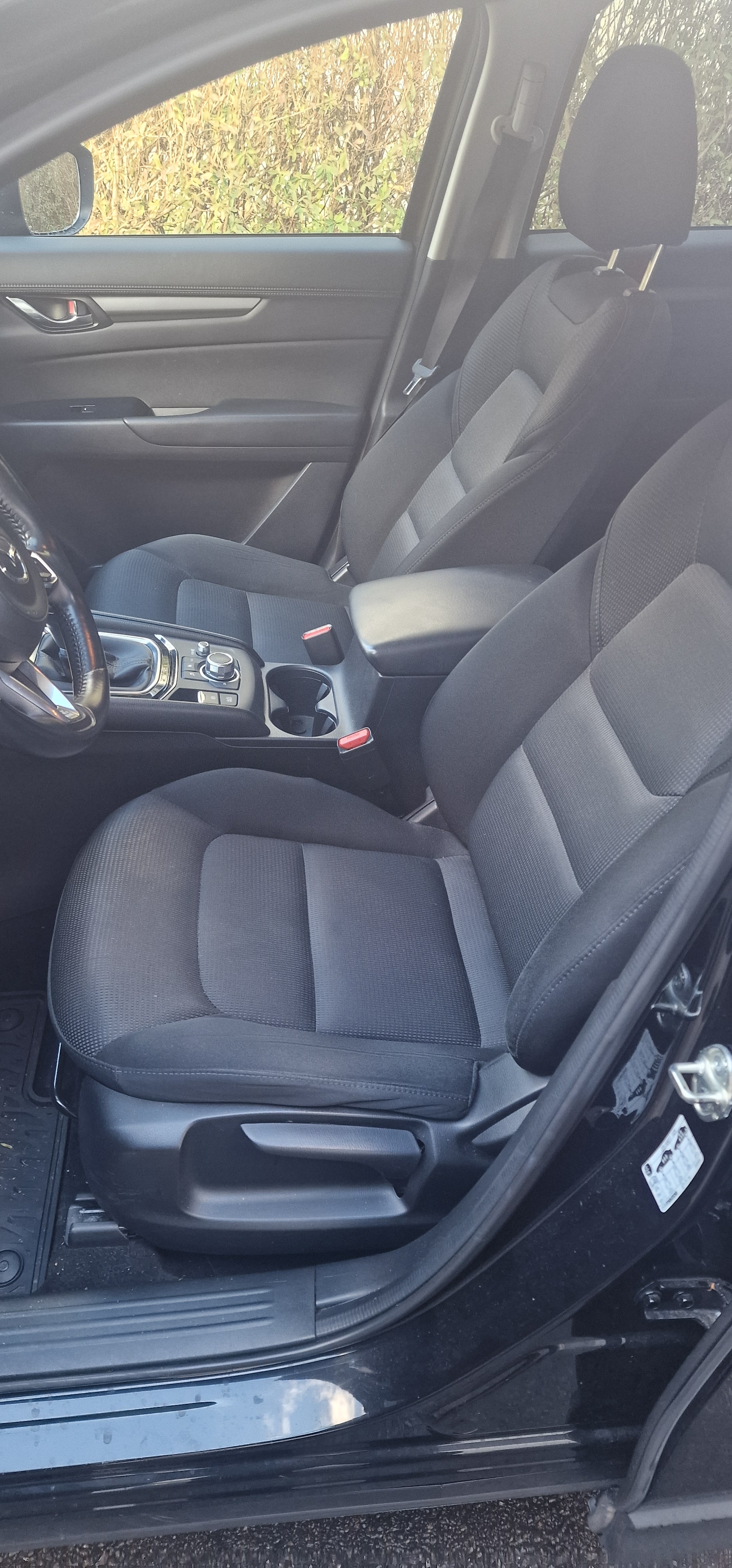 Mazda CX-5 2.0 SKYACTIV-G Manuell 2019, bild 2/4