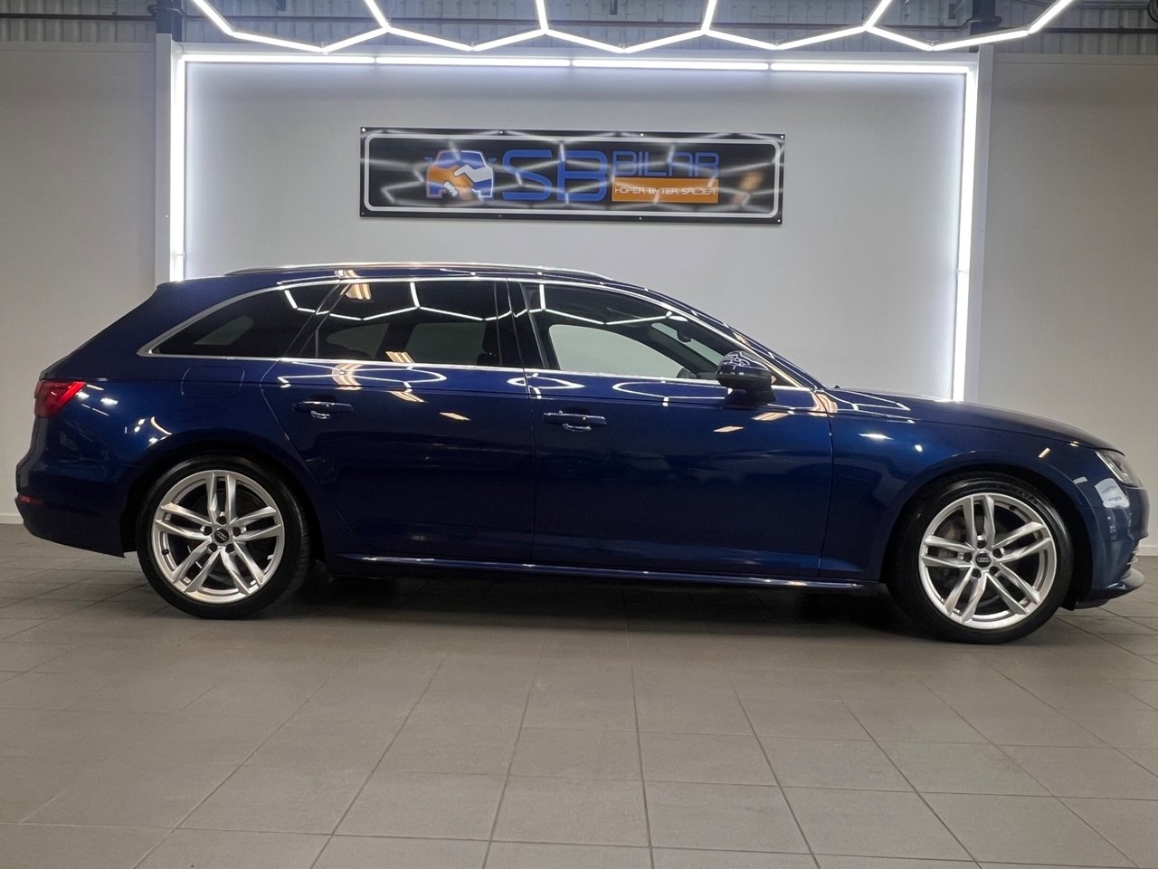 Audi A4 2016, bild 6/10