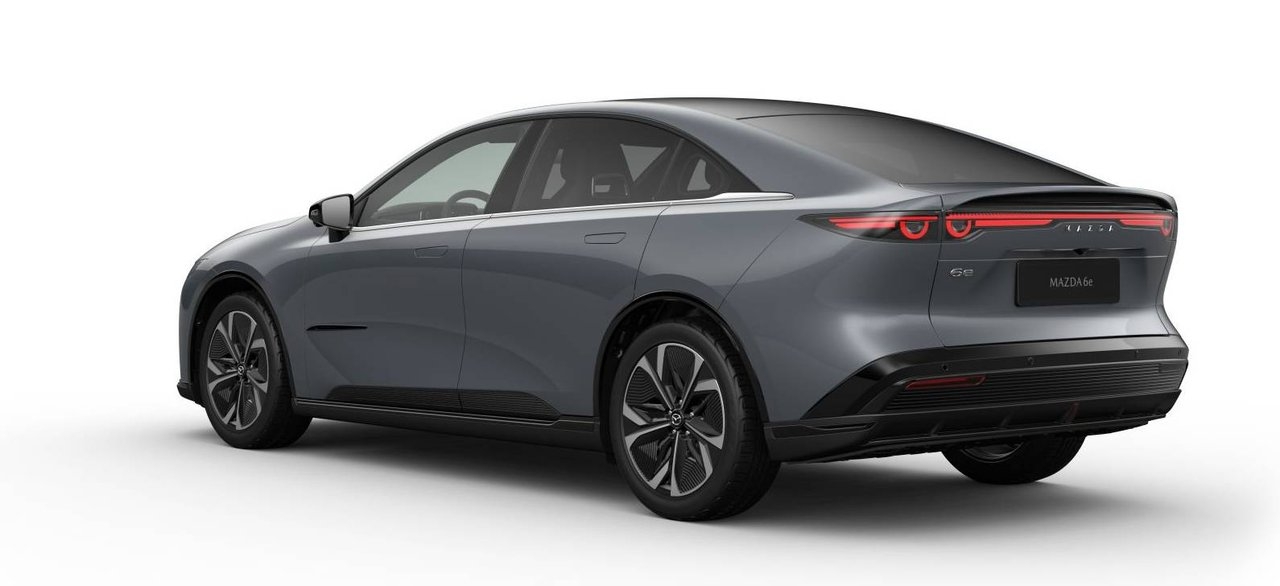 Mazda 6e Homura Plus 2027, bild 2/5