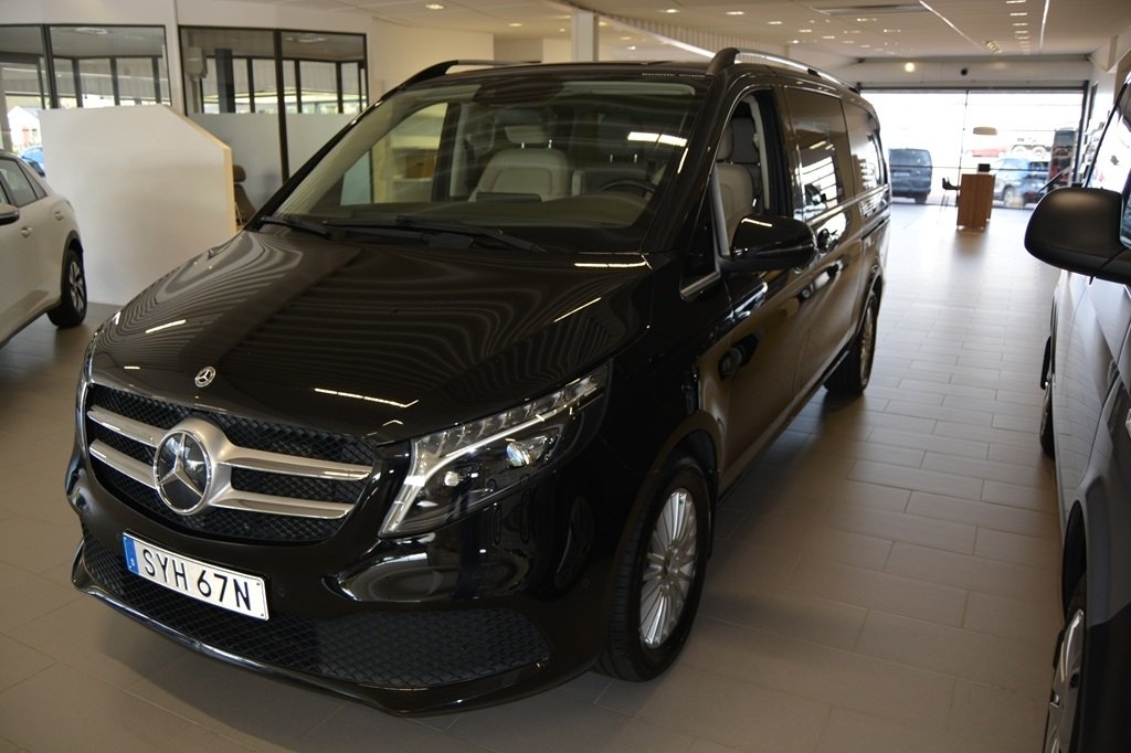 Mercedes-Benz V 2023, bild 2/9