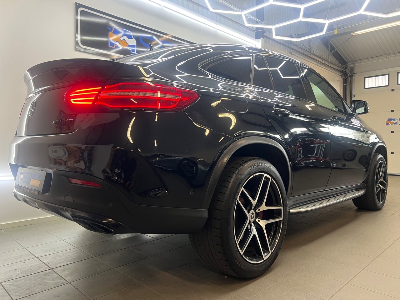 Mercedes-Benz GLE 2016, bild 5/10