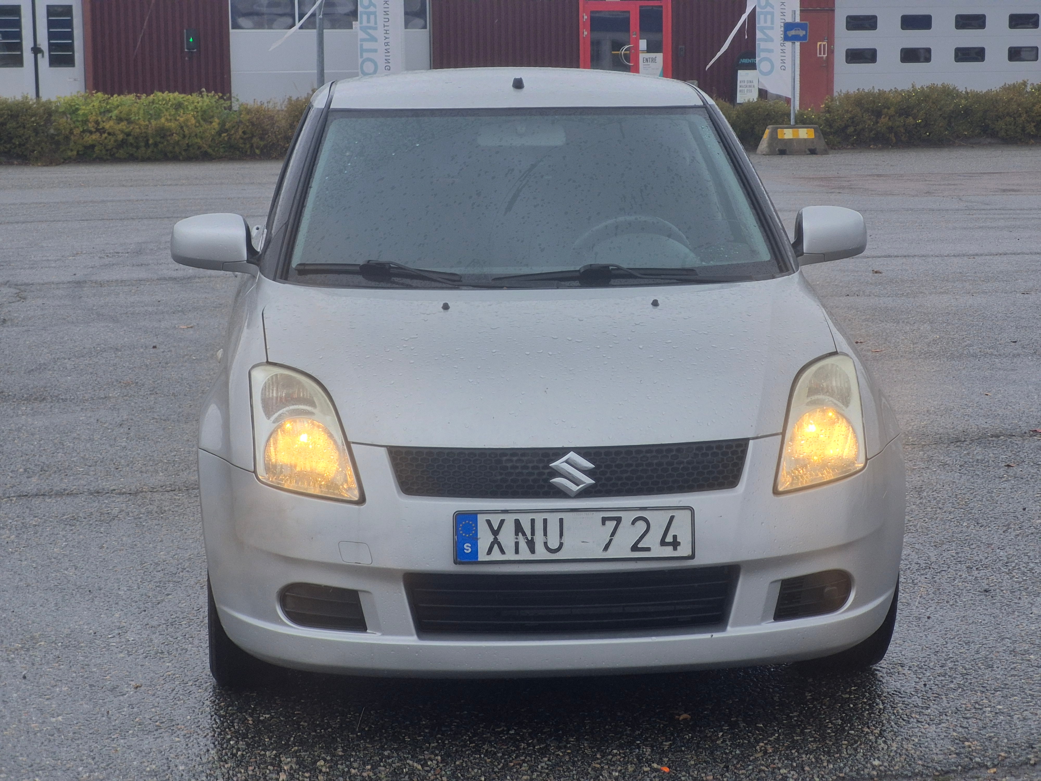 Suzuki Swift 1300 2006, bild 2/8