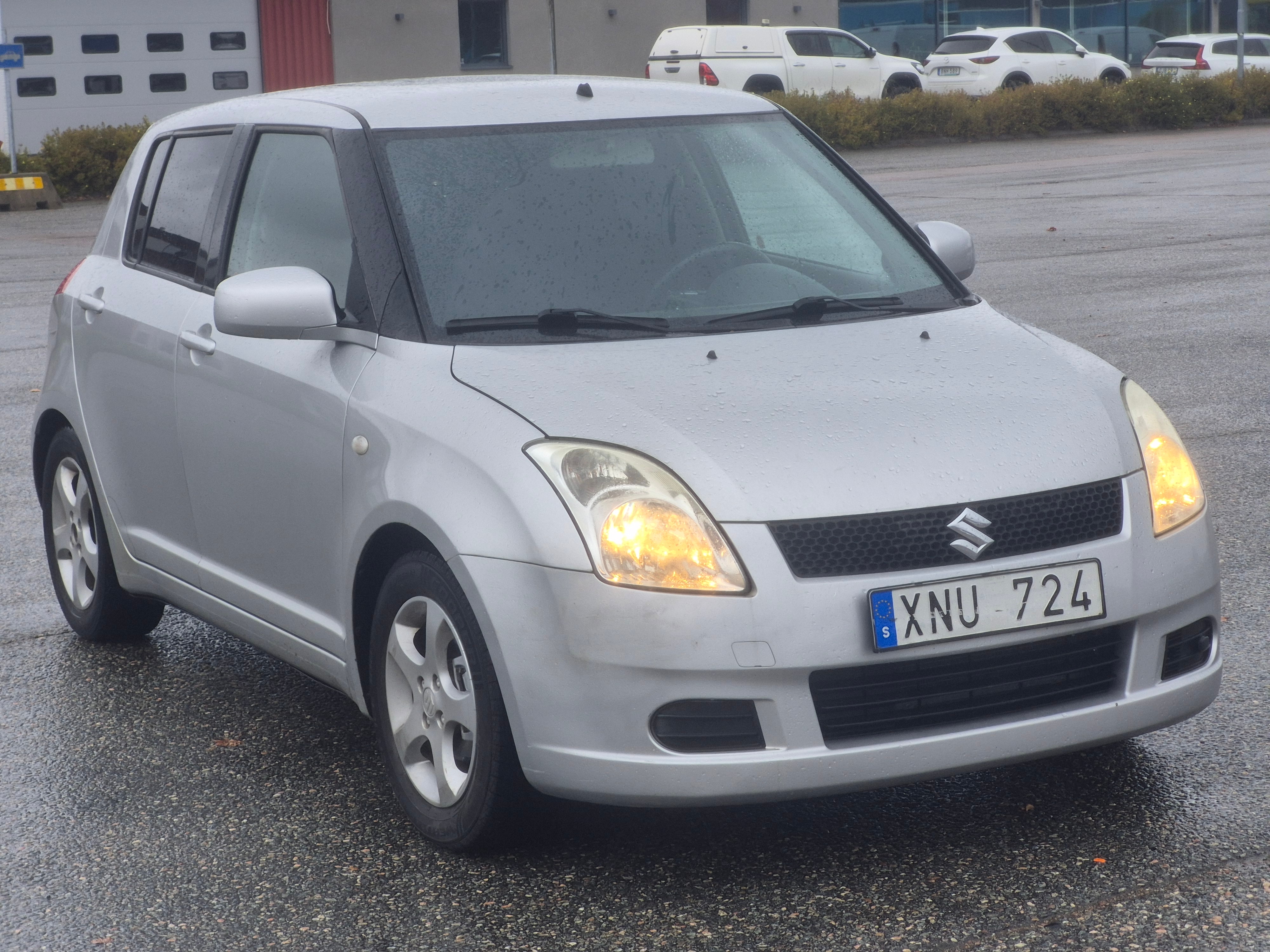 Suzuki Swift 1300 2006, bild 3/8