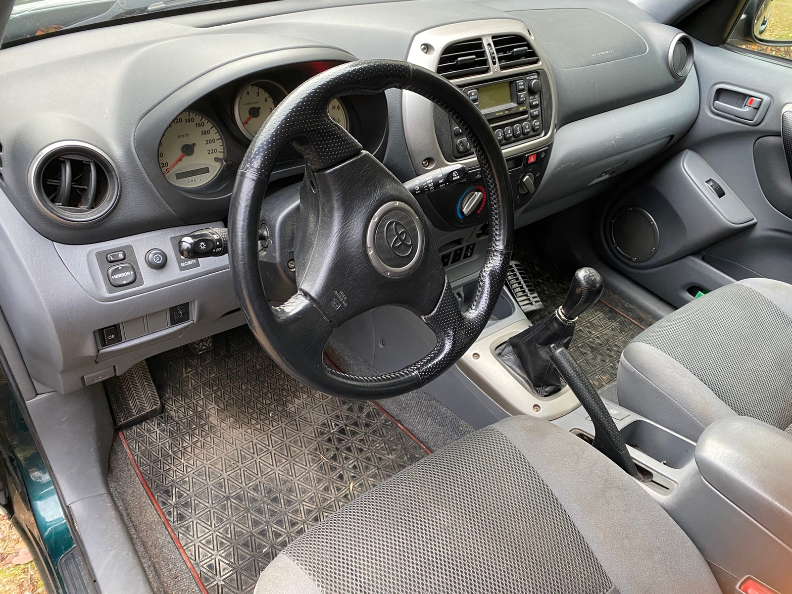 Toyota RAV4 2.0 2001, bild 4/8