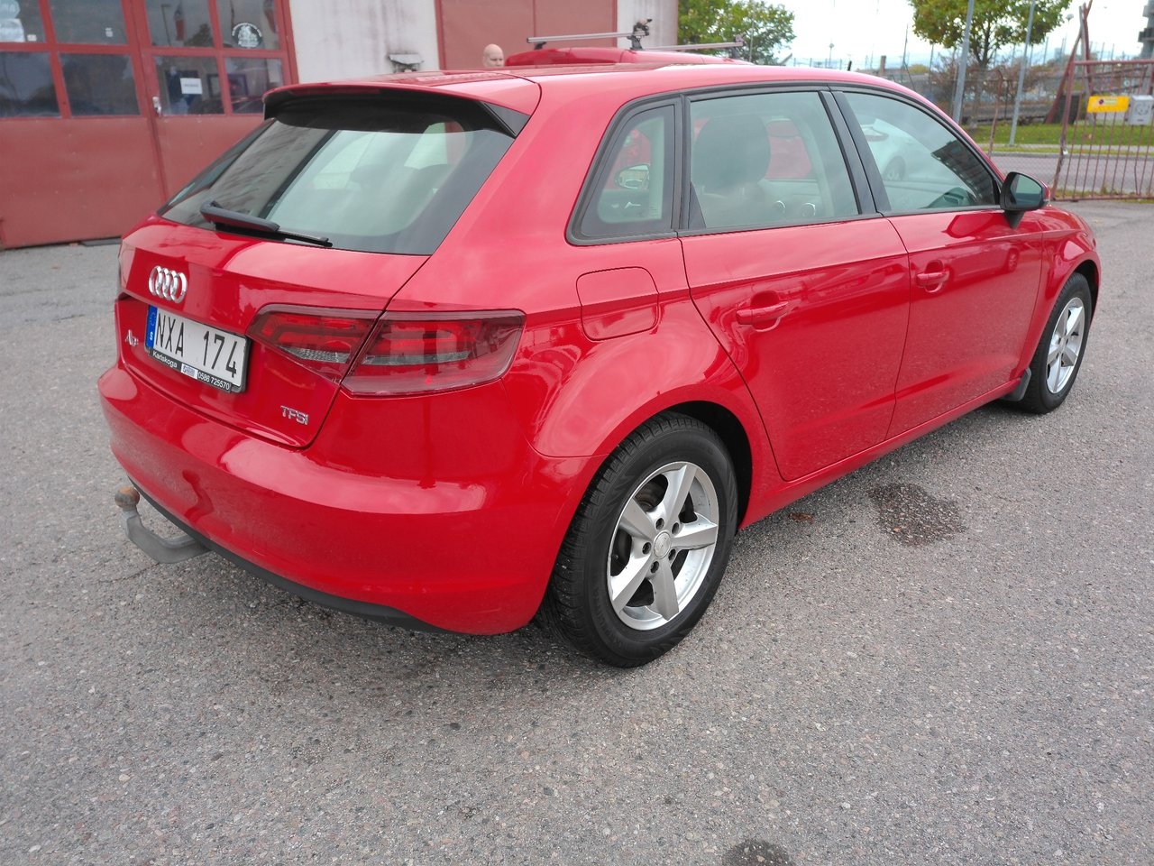 Audi A3 1.4 TFSI Attraction 2014, bild 3/10