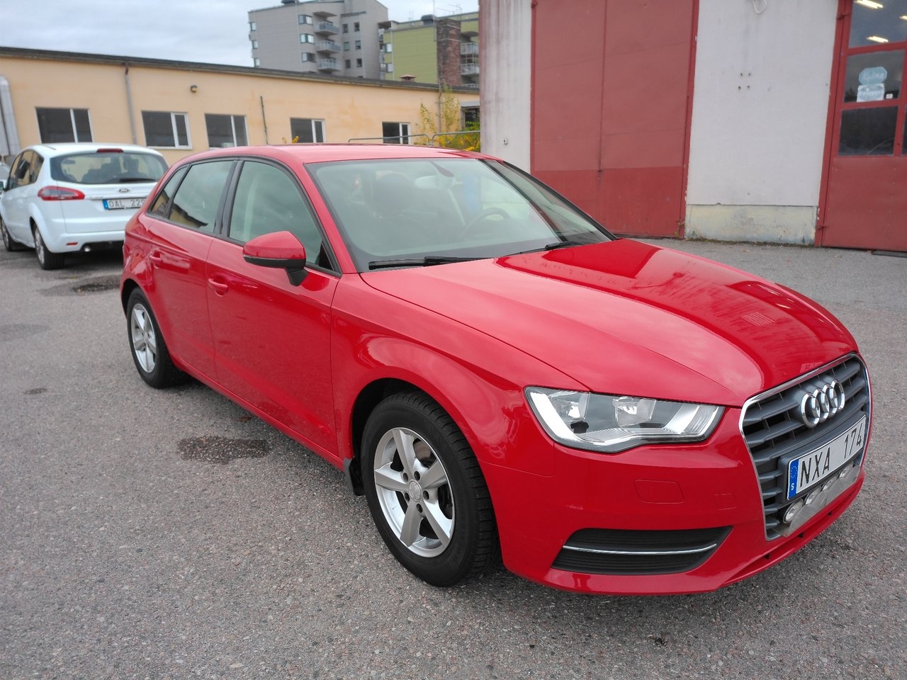 Audi A3 1.4 TFSI Attraction 2014, bild 2/10