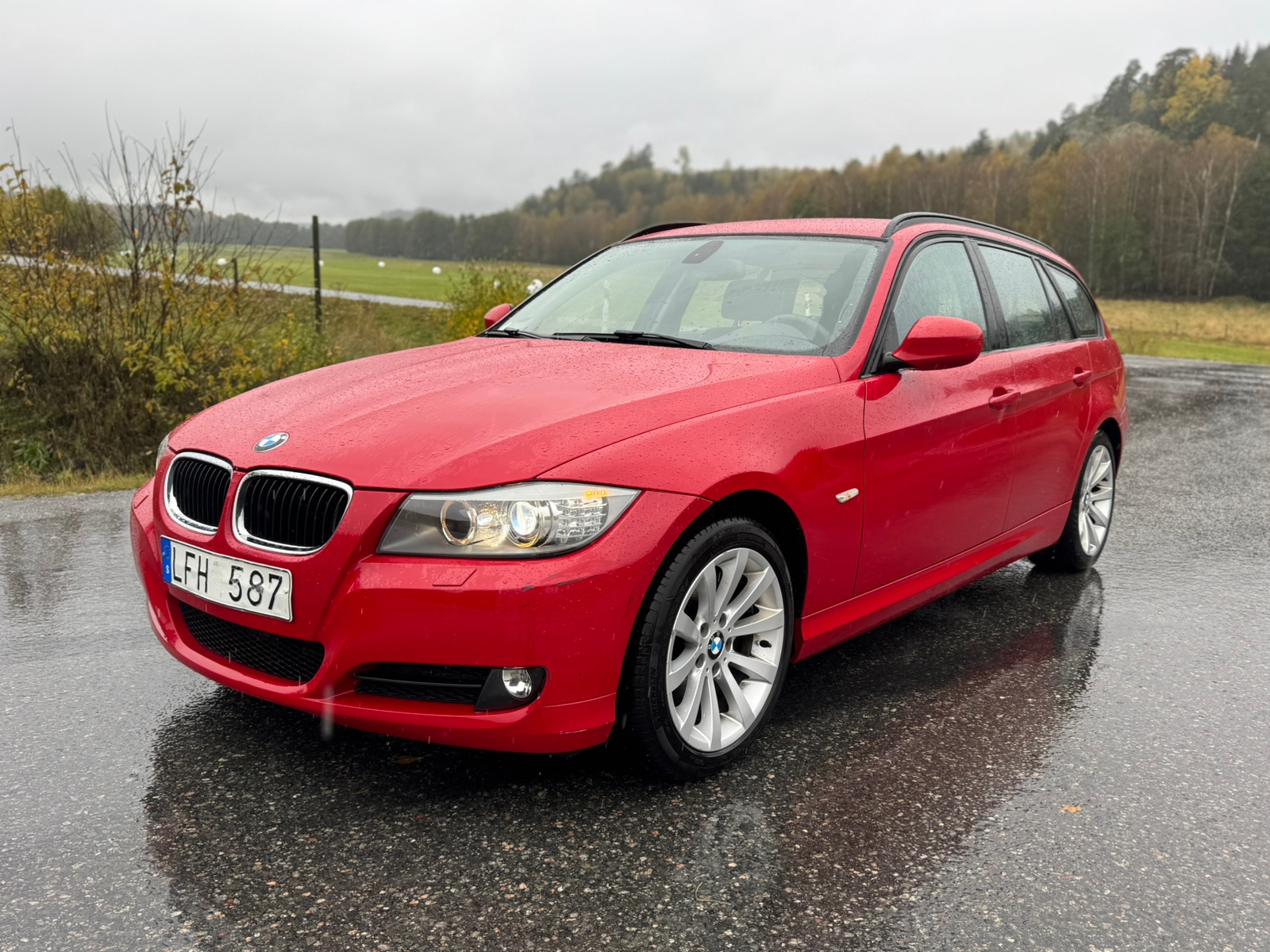 BMW 318 d Touring Manuell 2011, bild 3/10