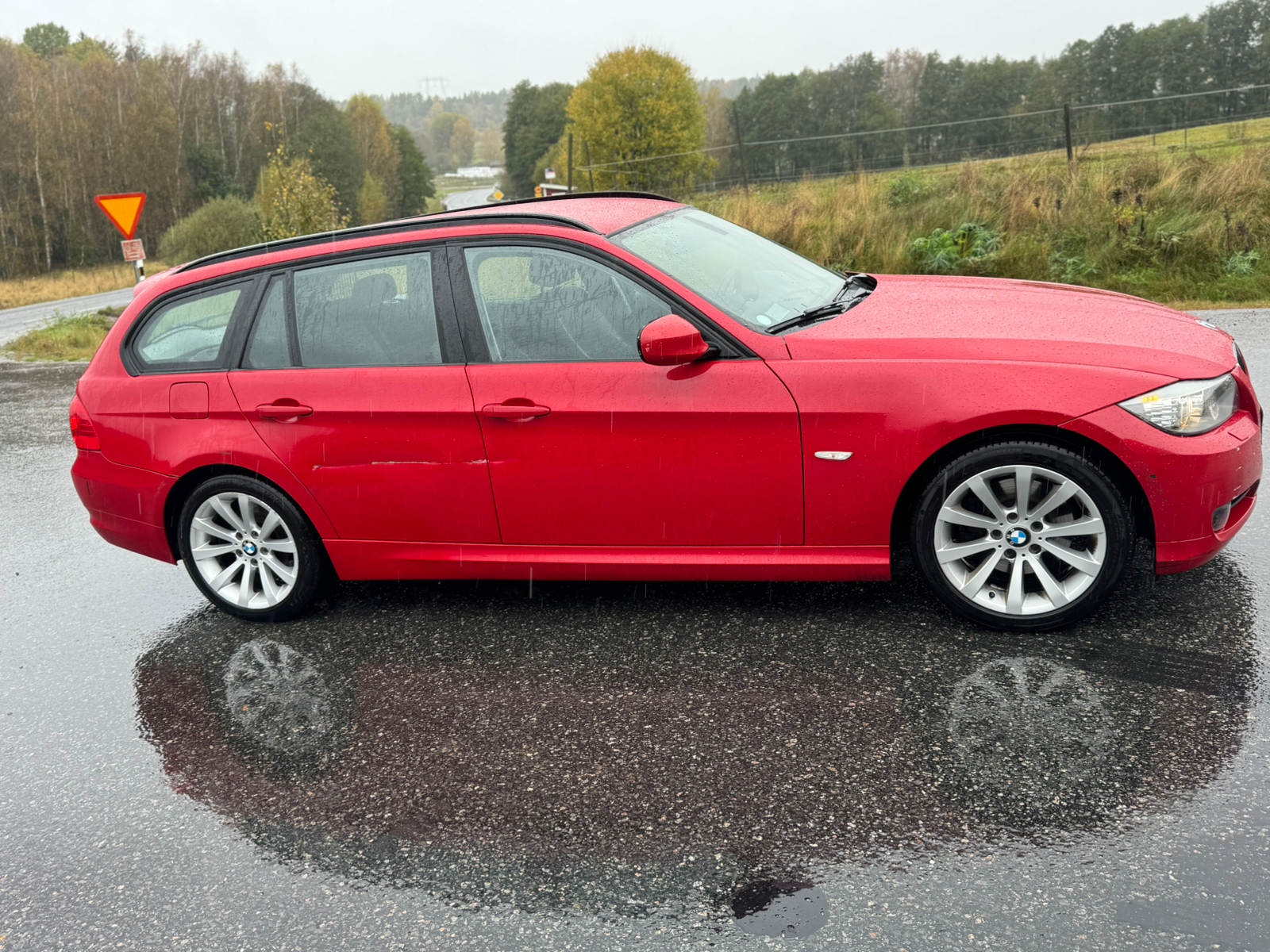 BMW 318 d Touring Manuell 2011, bild 4/10