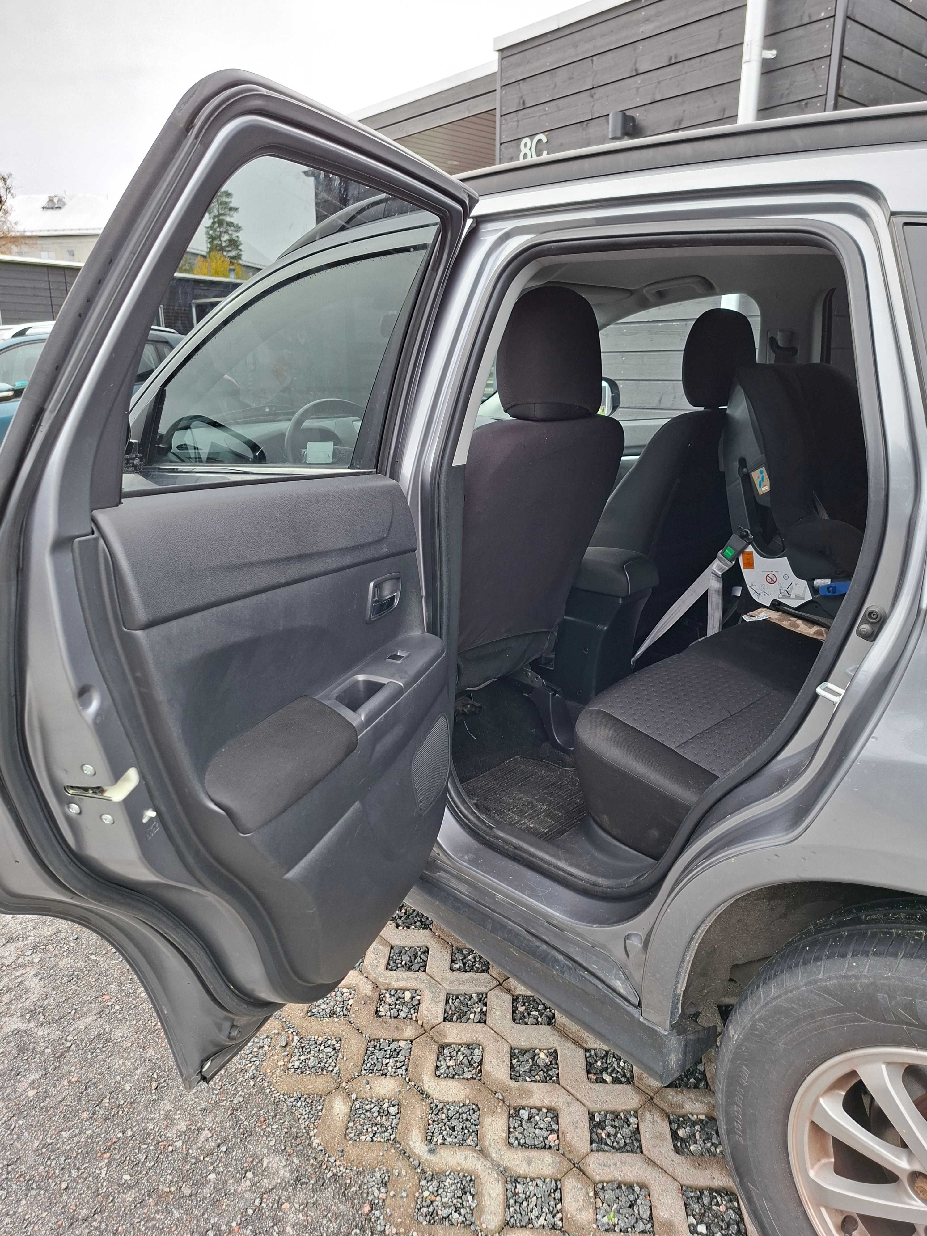 Mitsubishi ASX 1.8 Di-D ClearTec Manuell 2012, bild 5/8