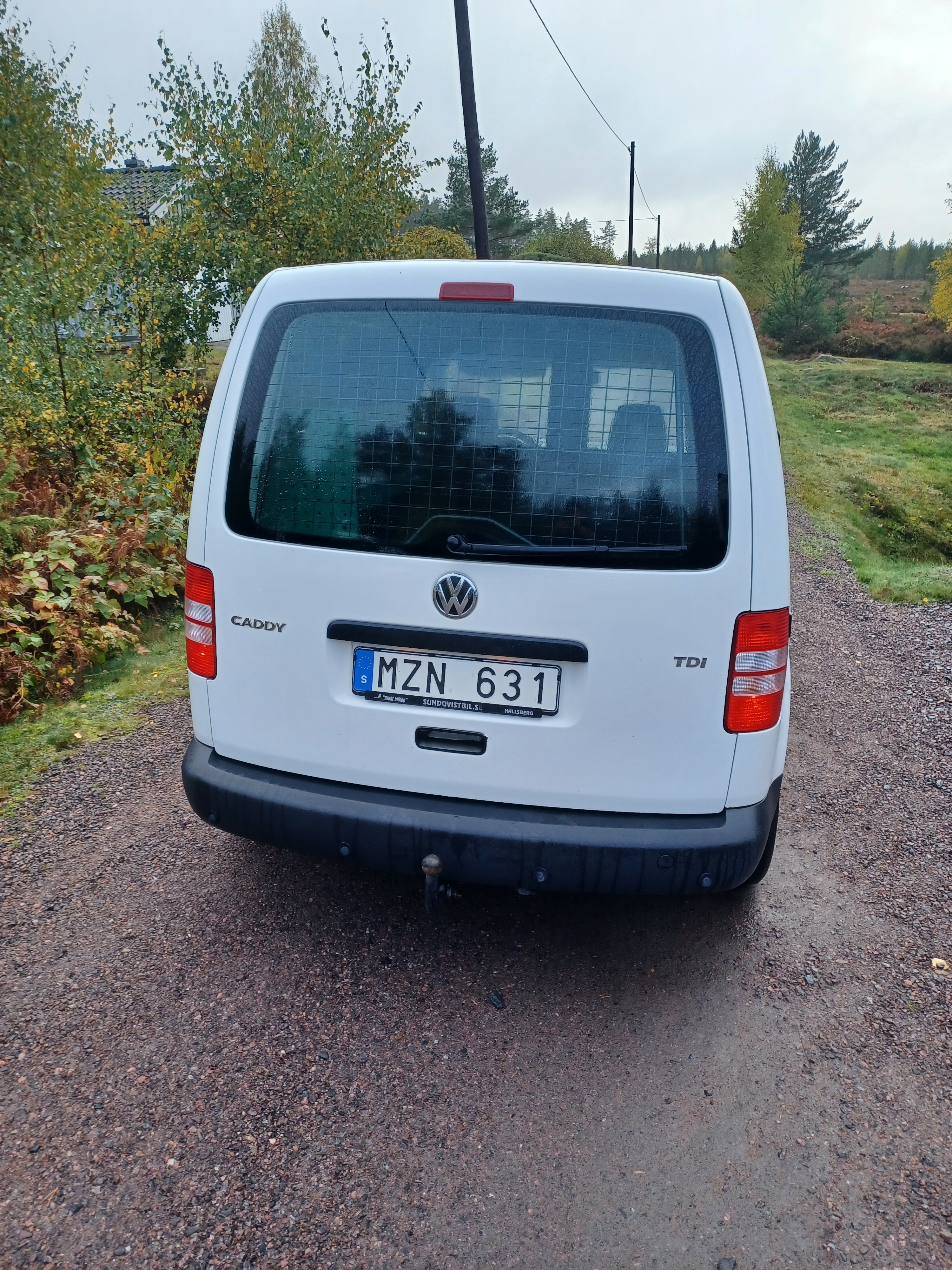 Volkswagen Caddy Skåpbil 1.6 TDI Manuell 2013, bild 6/6