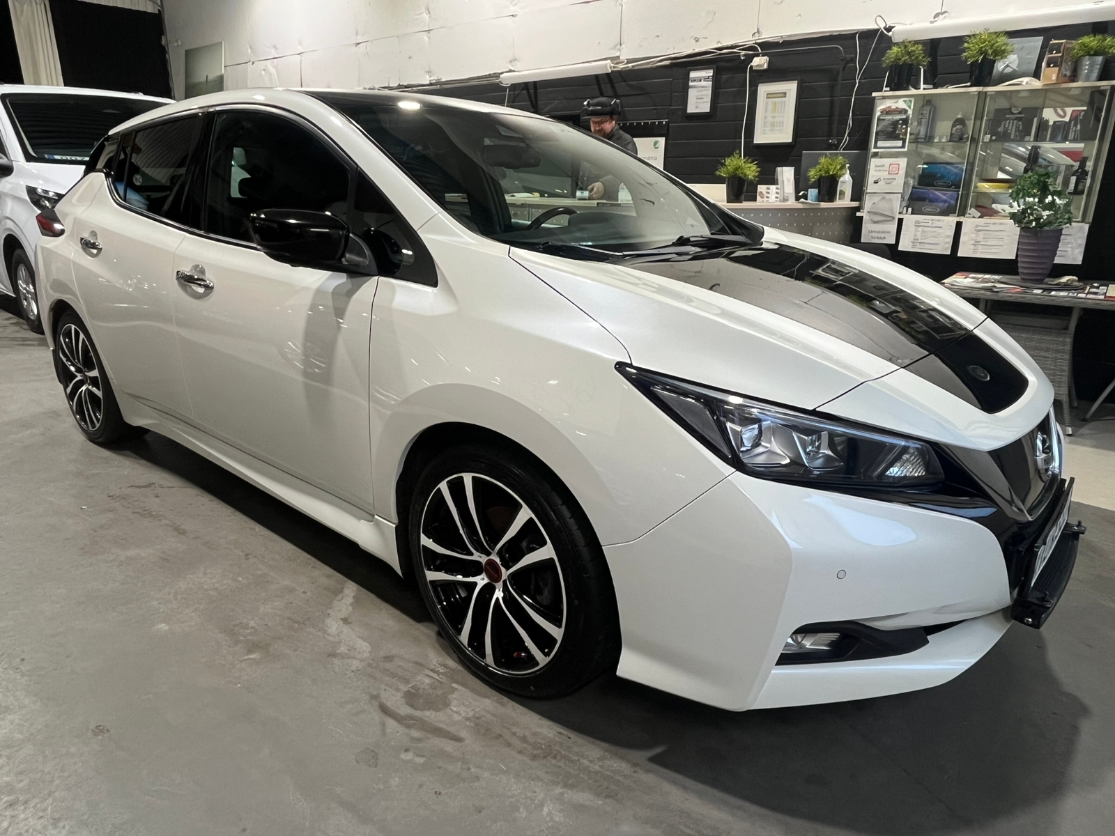 Nissan Leaf Tekna 2018, bild 3/5