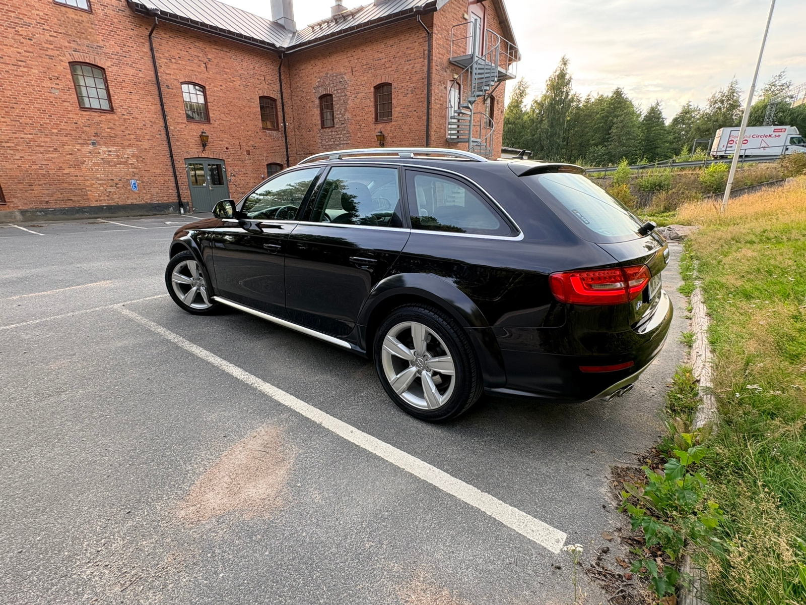 Audi A4 allroad 2016, bild 4/5