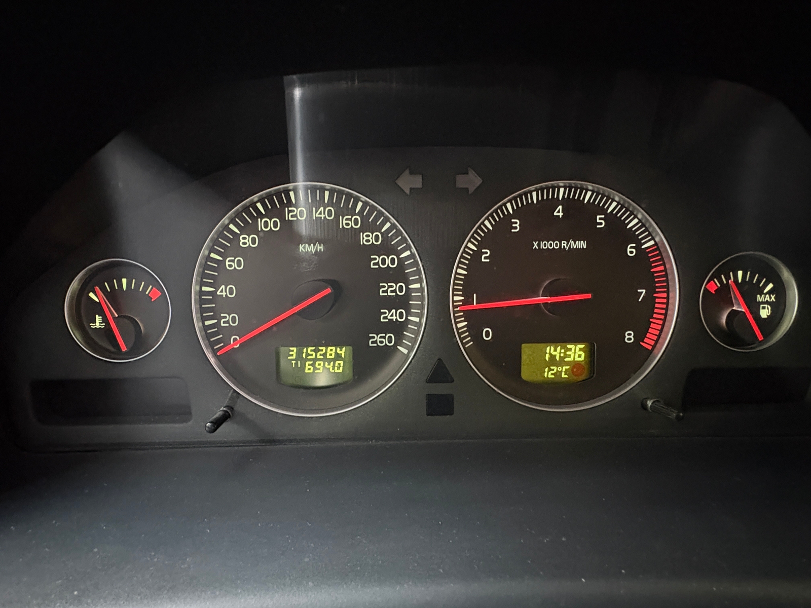 Volvo V70 2.4 Manuell 2007, bild 6/10
