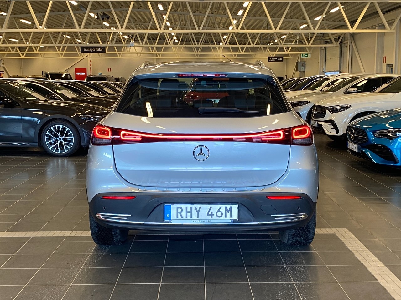 Mercedes-Benz EQA Progressive Line 2022, bild 6/10