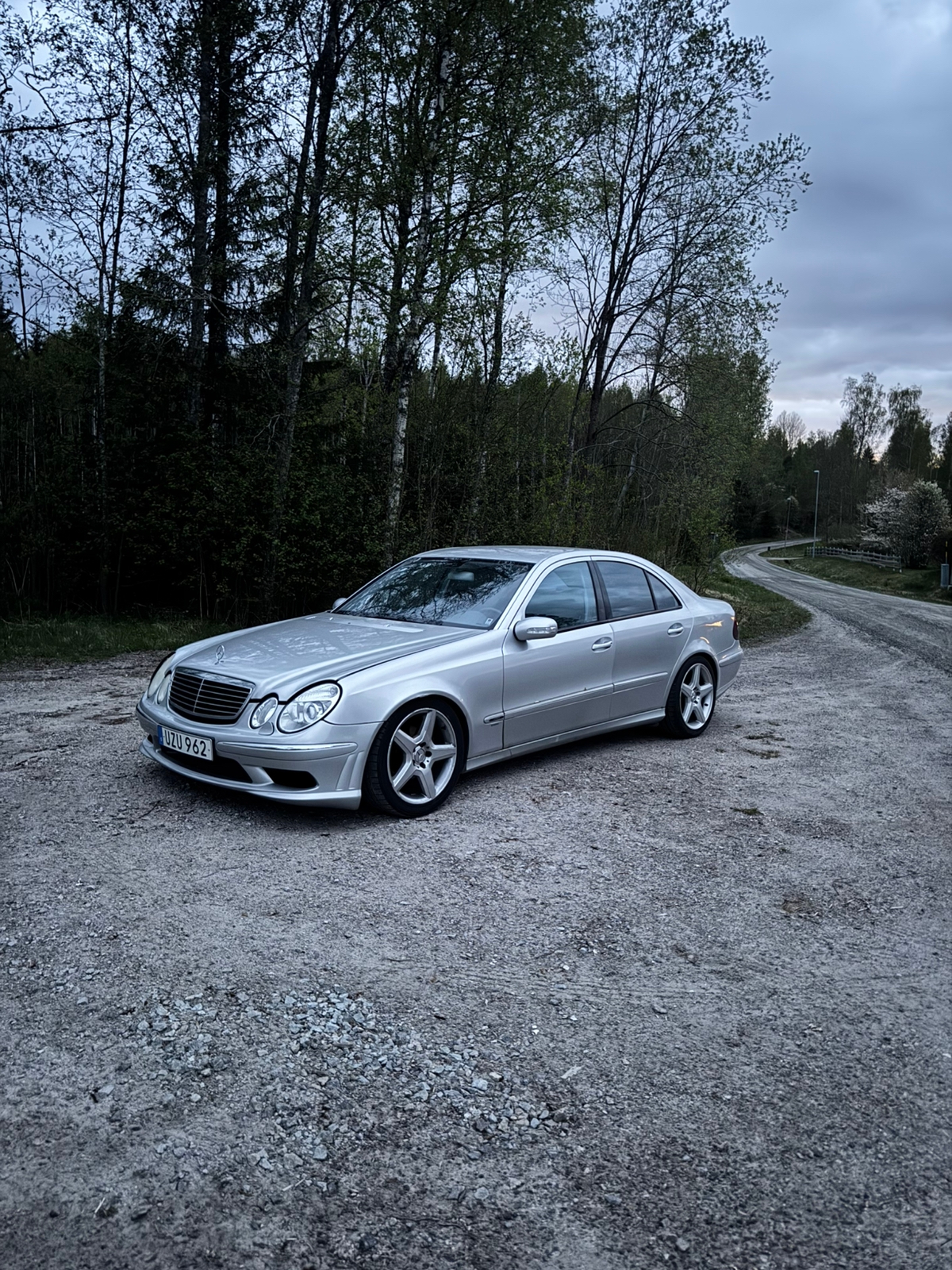 Mercedes-Benz E