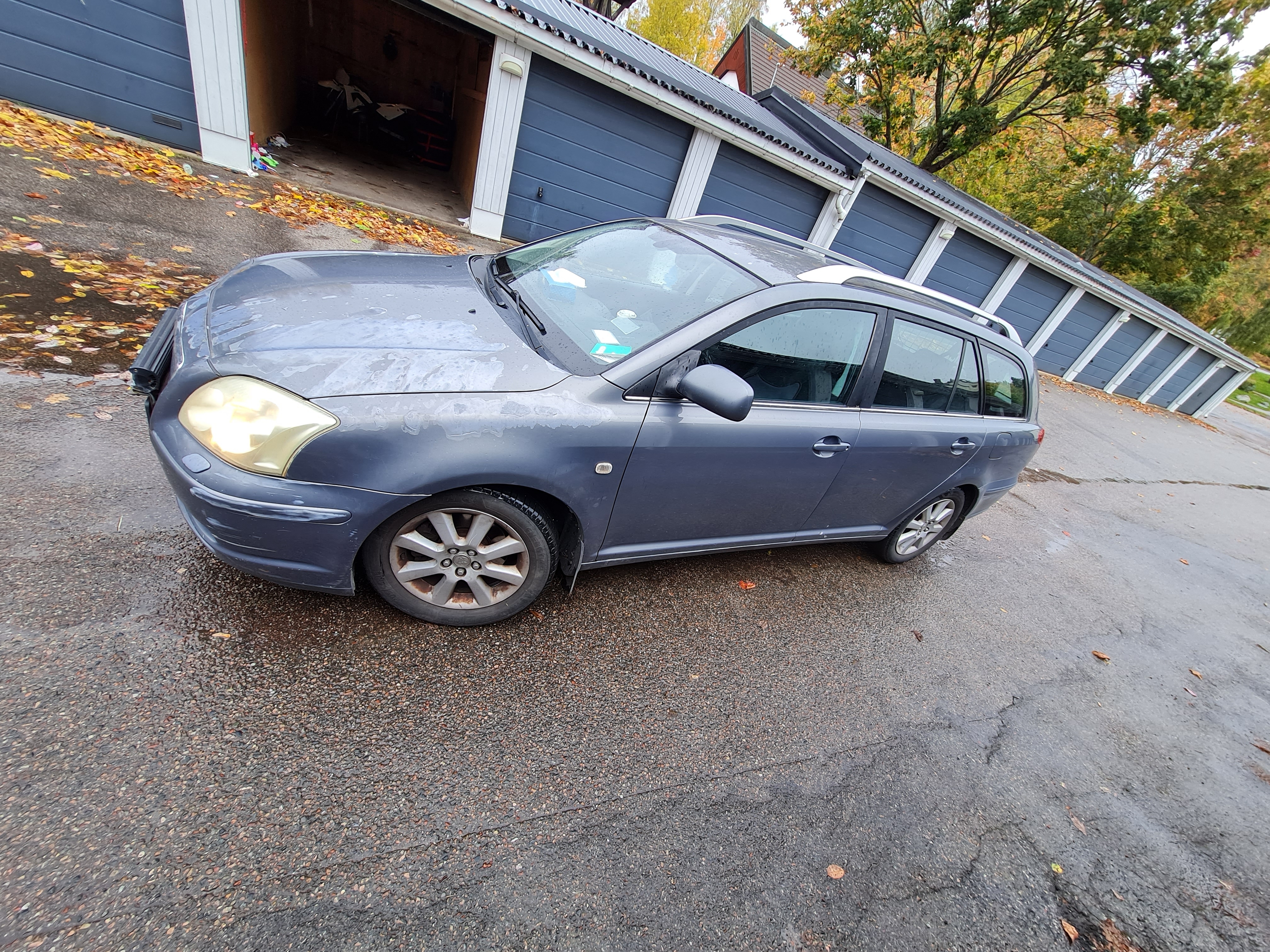 Toyota Avensis 2004, bild 3/6