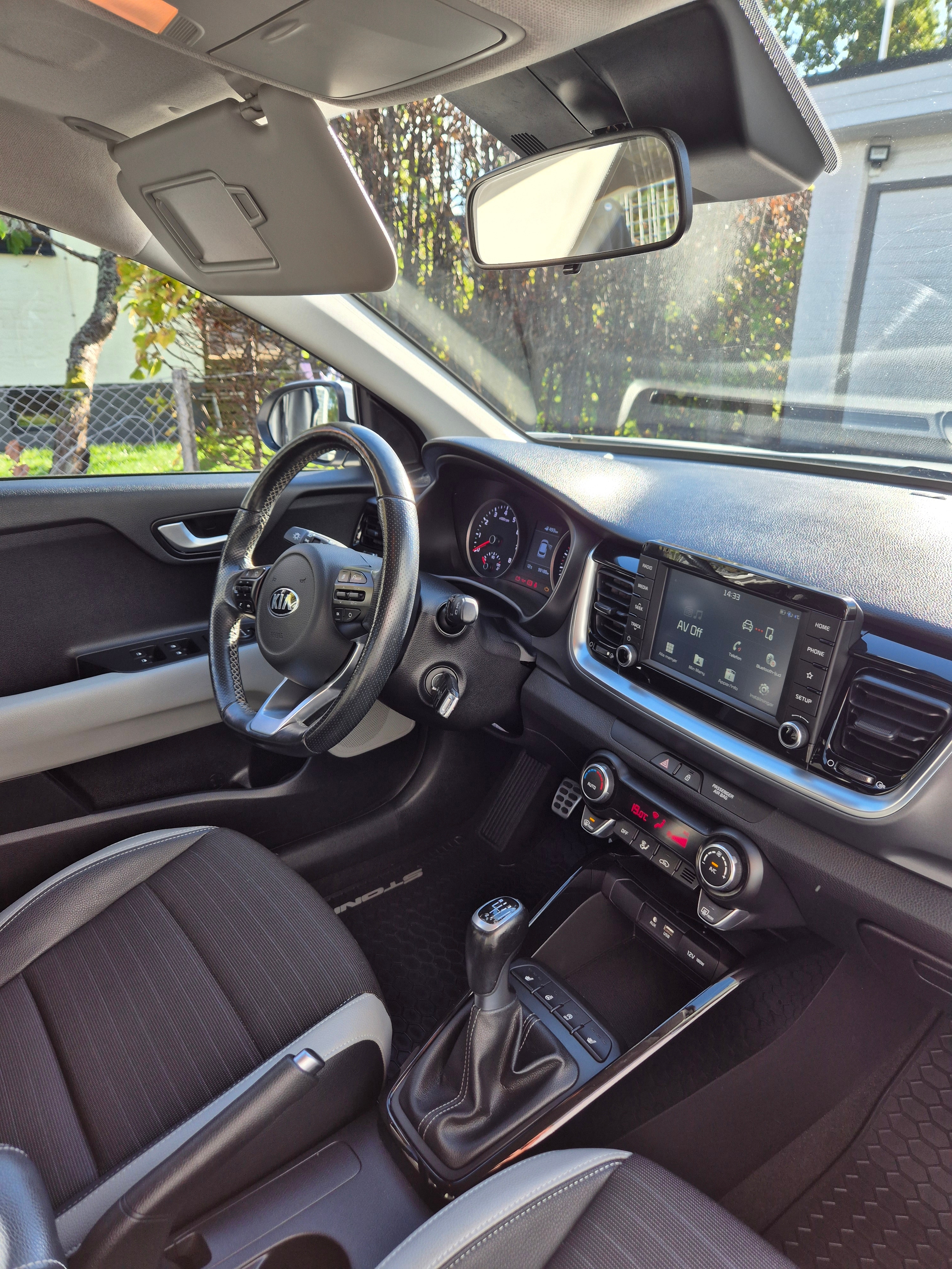 Kia Stonic 2018, bild 5/8
