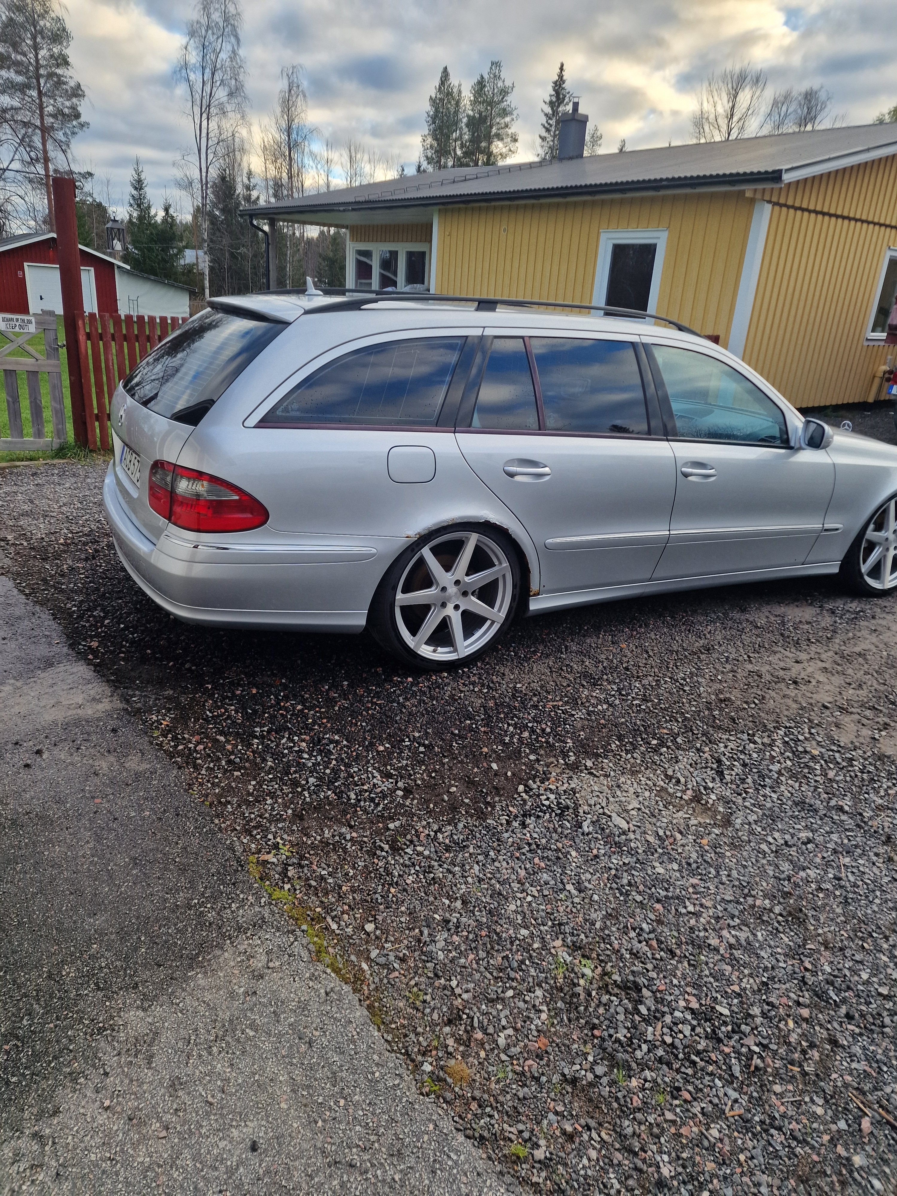 Mercedes-Benz E 2007, photo 3/9