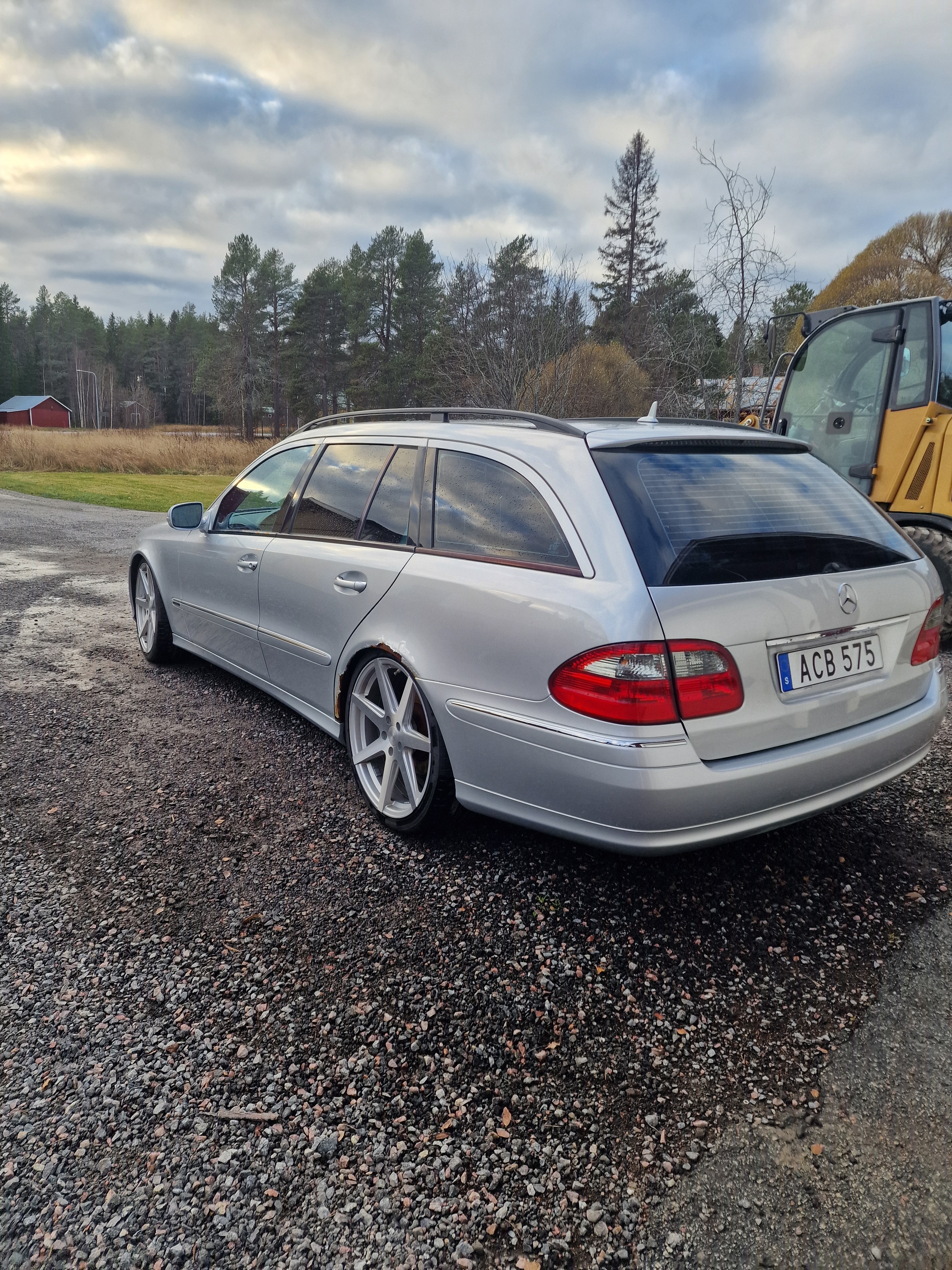 Mercedes-Benz E 2007, photo 4/9