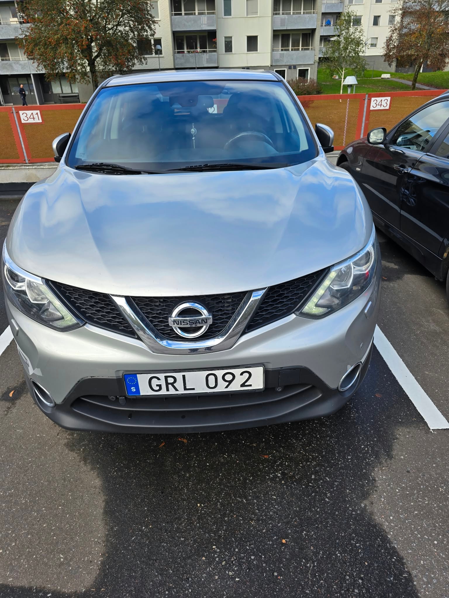 Nissan Qashqai 1.2 DIG-T Manuell 2017, bild 6/7