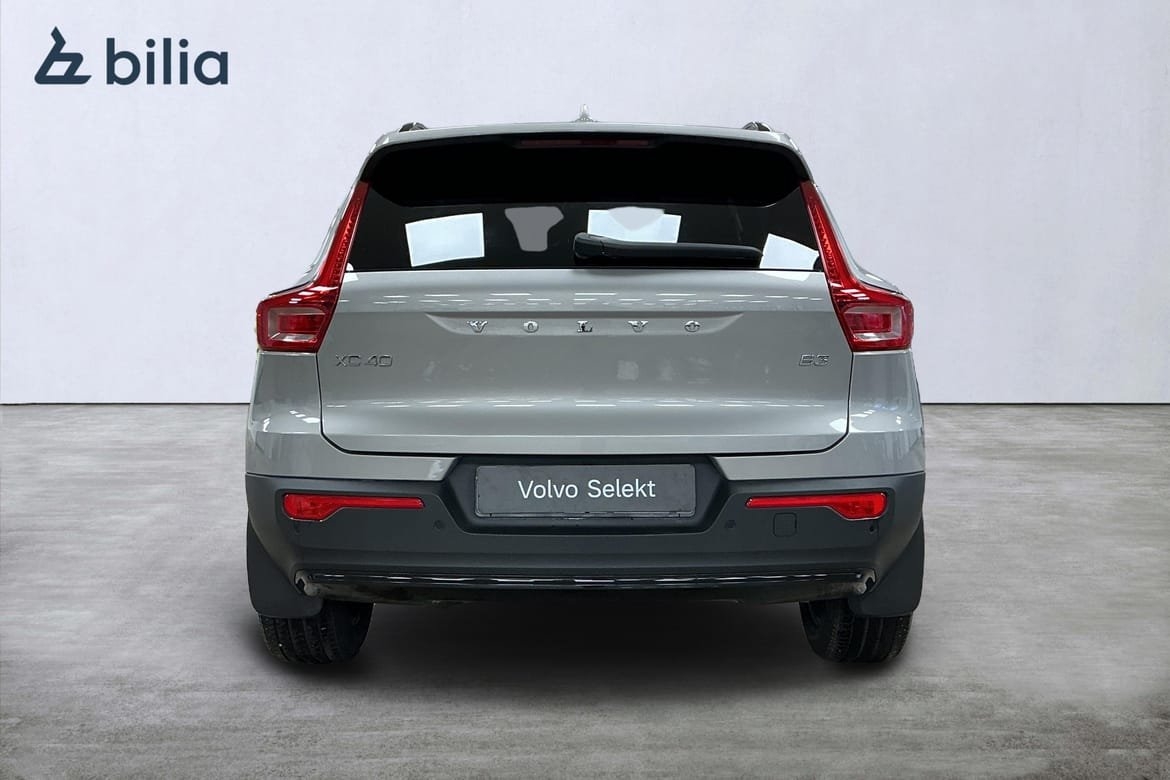 Volvo XC40 B3 FWD Bensin Plus Dark 2025, bild 5/10