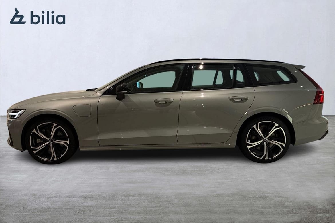 Volvo V60 T6 Plus Dark Edition 2025, bild 3/10