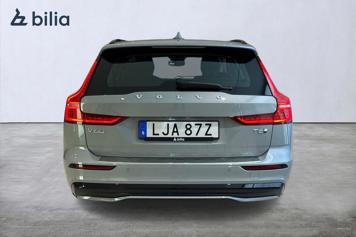 Volvo V60 T6 Plus Dark Edition 2025, bild 5/10