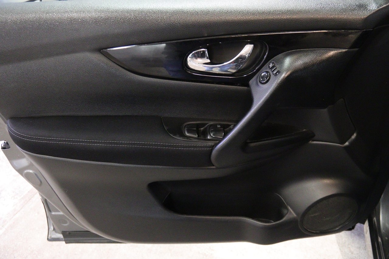 Nissan Qashqai 2017, bild 7/10