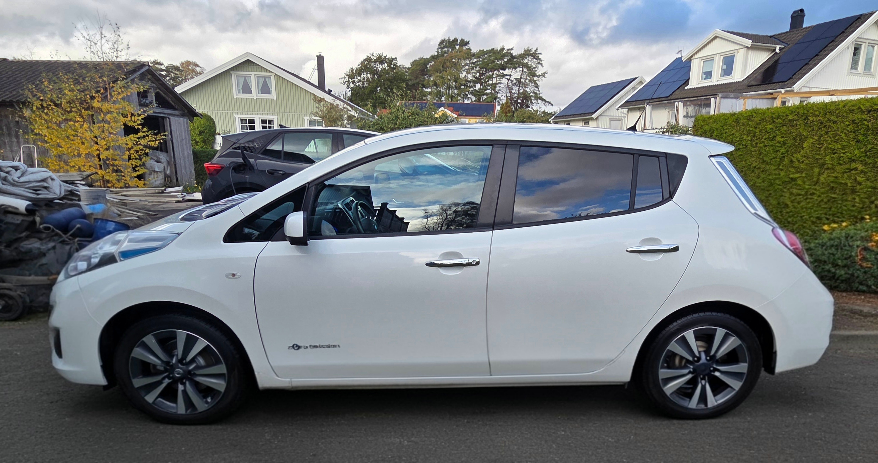 Nissan Leaf 30 kWh 2017, bild 4/6