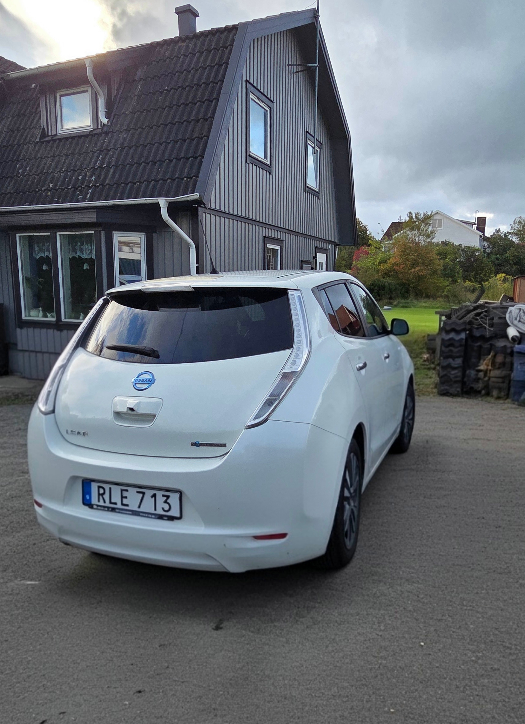 Nissan Leaf 30 kWh 2017, bild 5/6