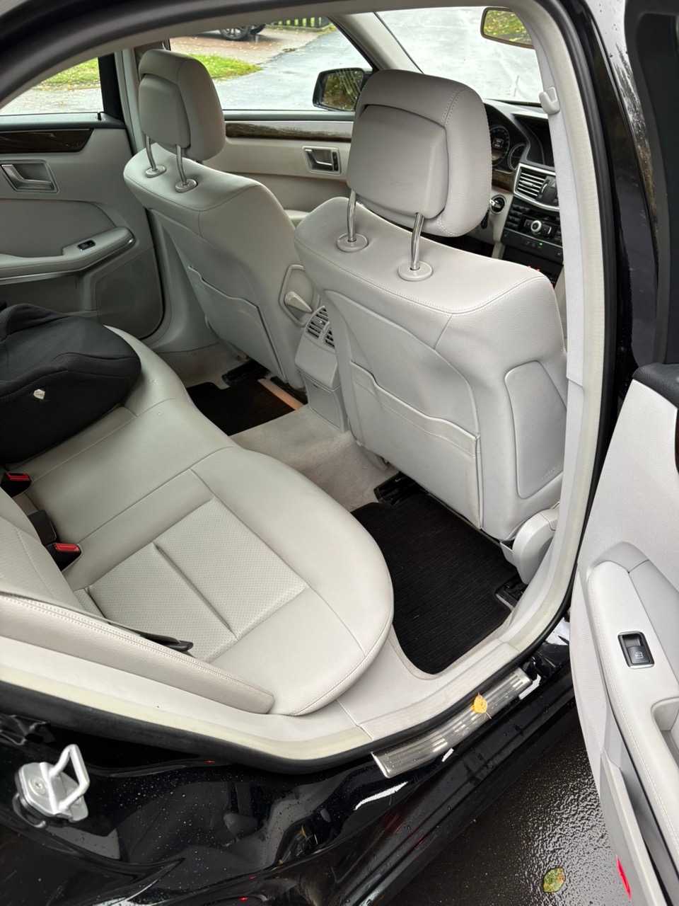 Mercedes-Benz E 2012, bild 7/8