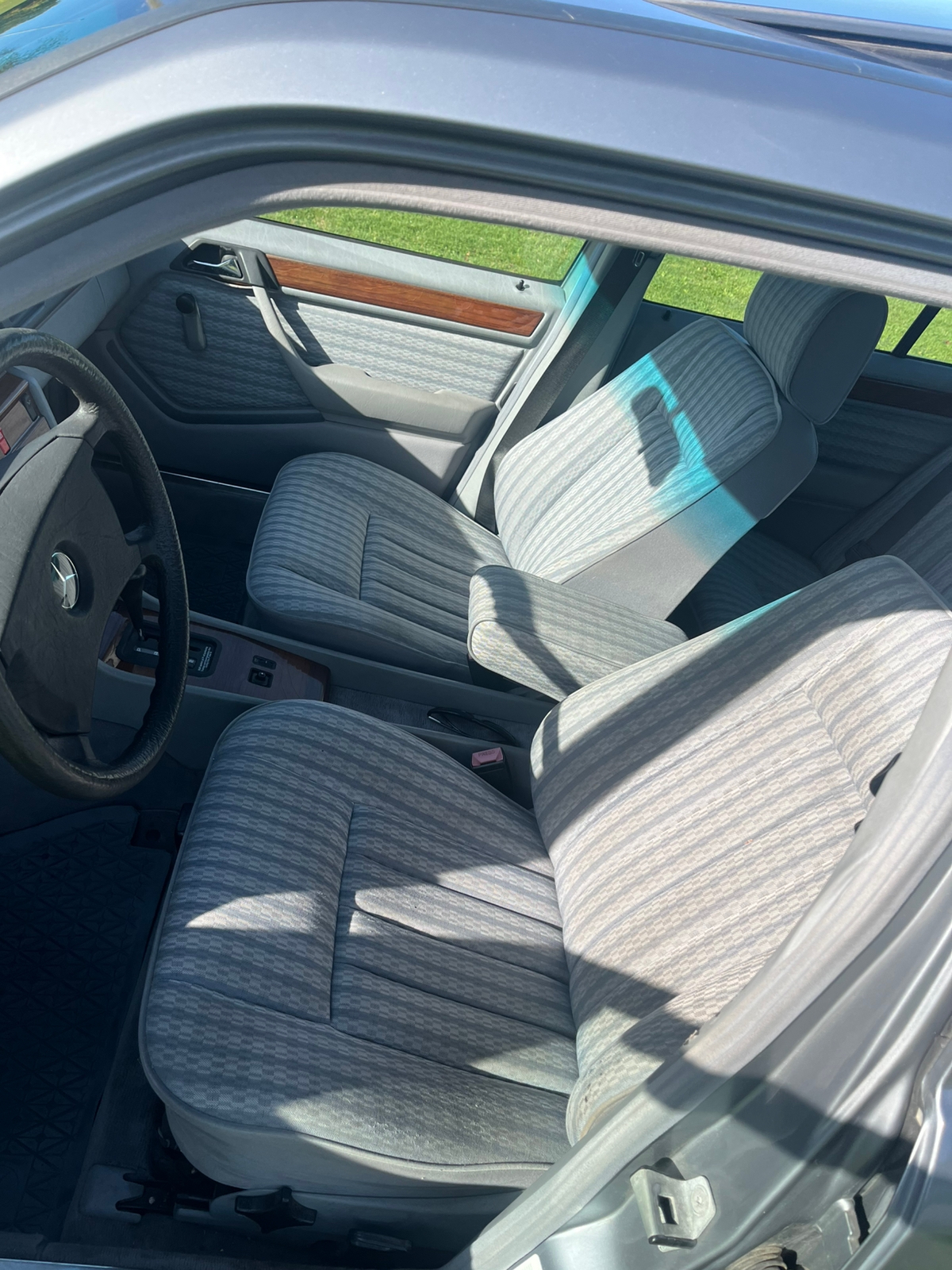 Mercedes-Benz 200 E 4G-Tronic 1991, bild 3/10