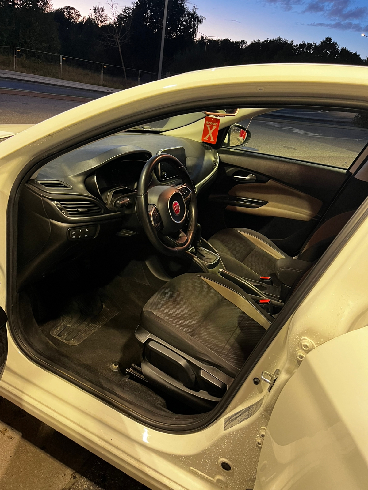 Fiat Tipo 1.6 E-torQ 2017, photo 5/7