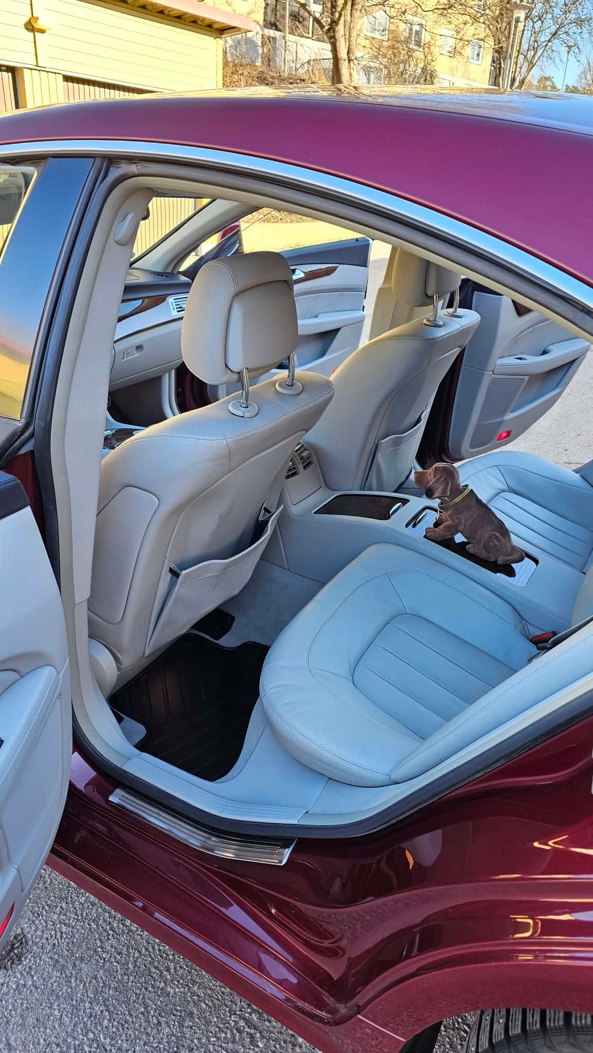 Mercedes-Benz CLS 350 2012, bild 3/5